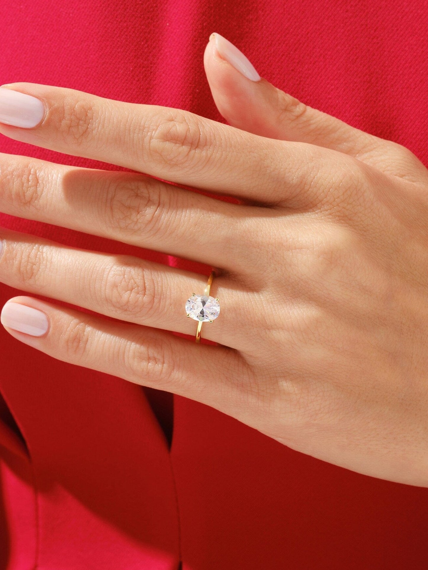 Gloria- 1.0 CT Oval Solitaire Moissanite Ring