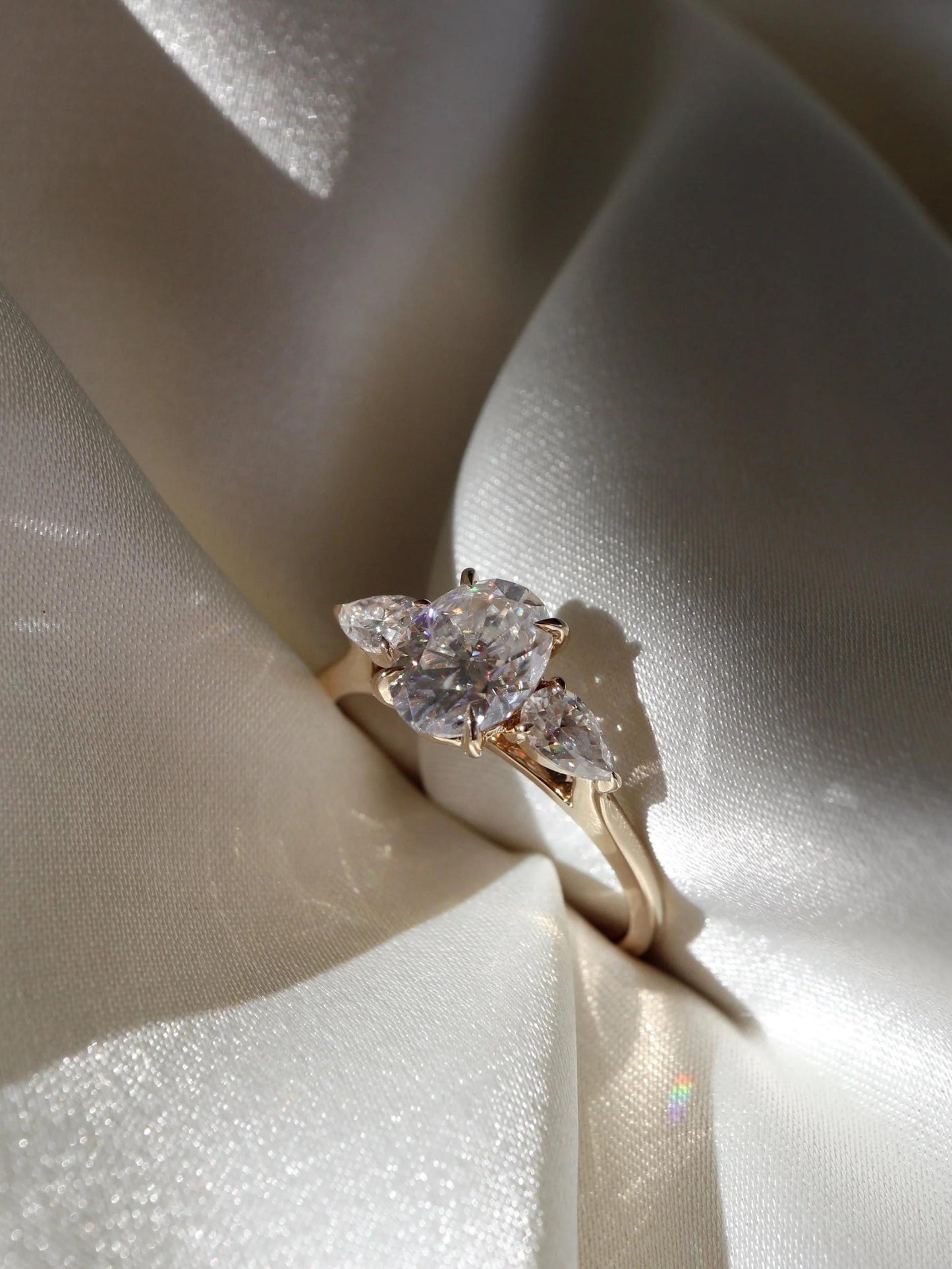 Joe- 2.0 CT Oval Three Stone Style Moissanite Ring