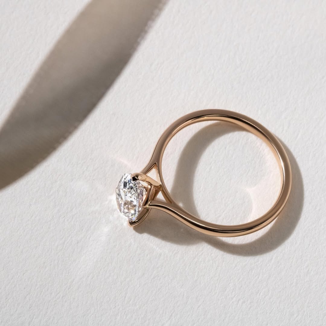 1.80 CT Pear E/VS2 CVD Diamond Cathedral Style Engagement Ring