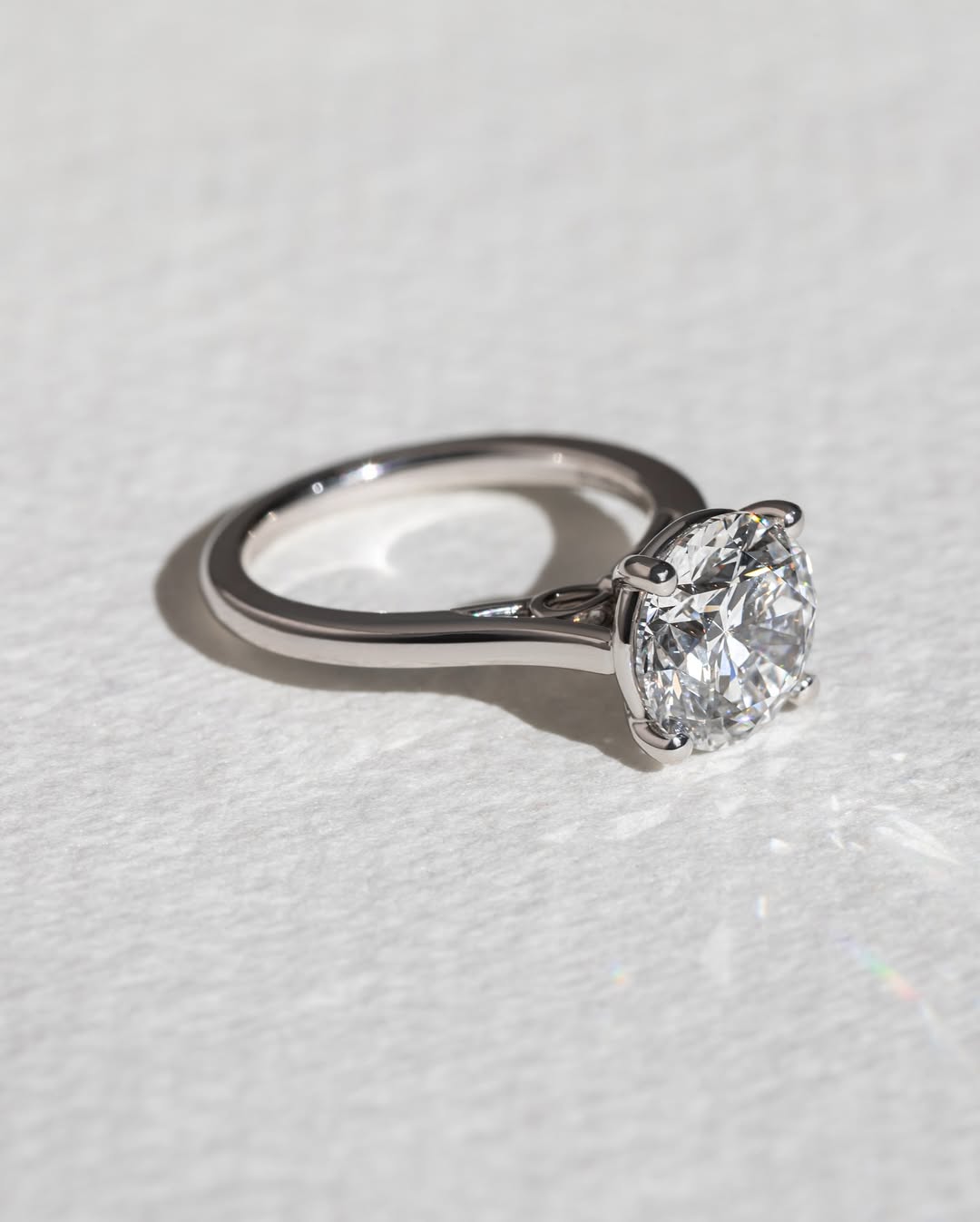 4.0 CT Round F/VS2 CVD Diamond Cathedral Engagement Ring
