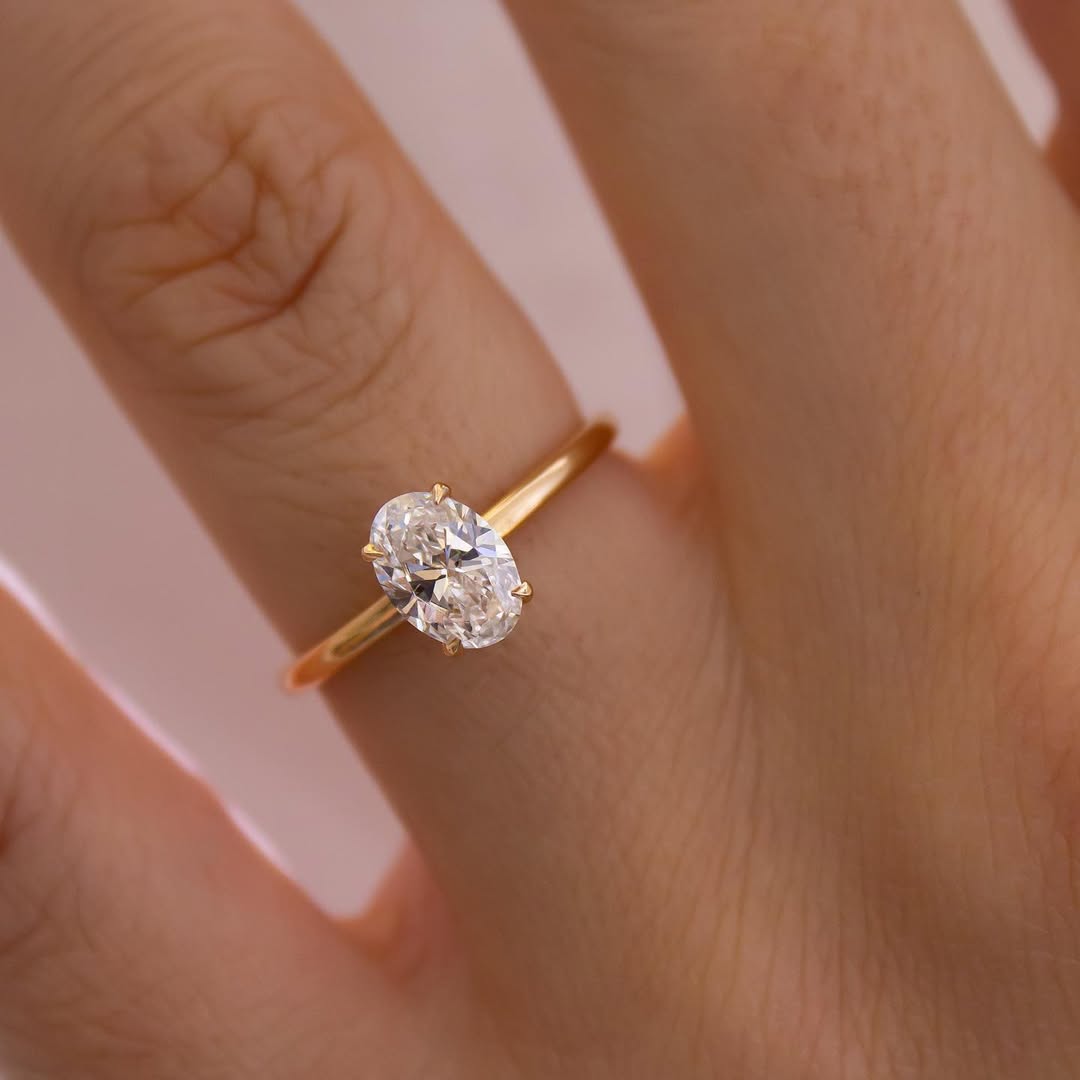 1.0 CT Oval F/VS2 CVD Diamond Hidden Halo Style Engagement Ring