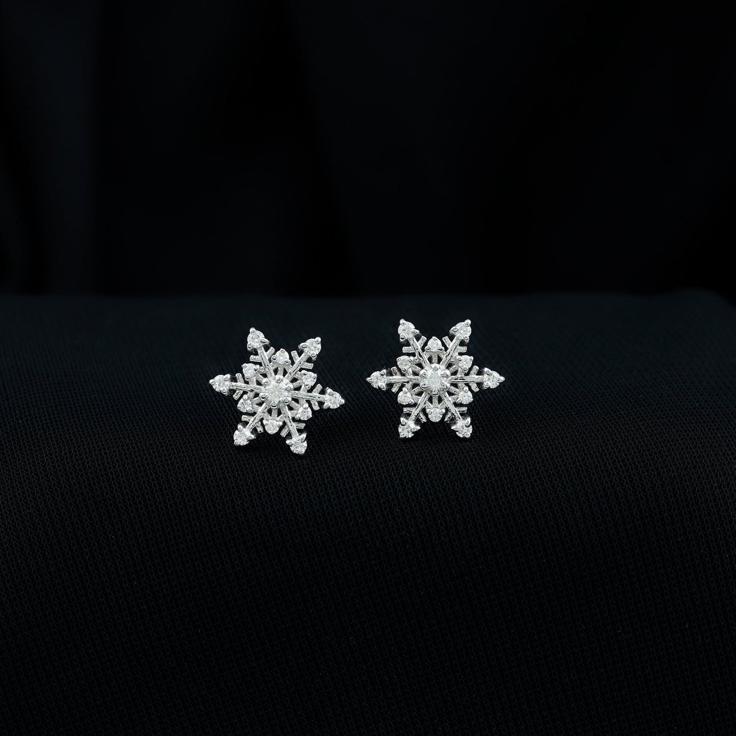 Gianna- 0.80 TCW Round Cluster Moissanite Earrings