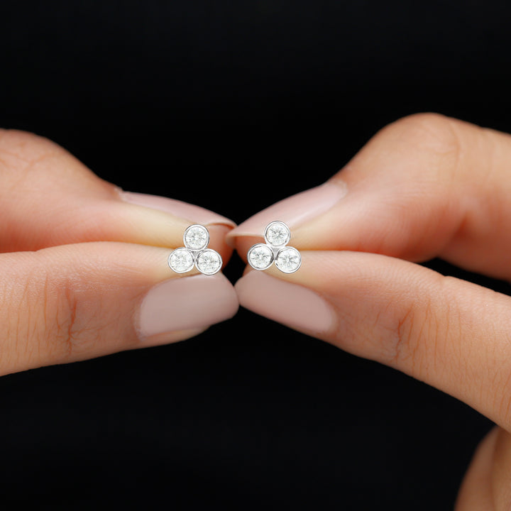 Ivy- 0.55 TCW Round Bezel Moissanite Earrings