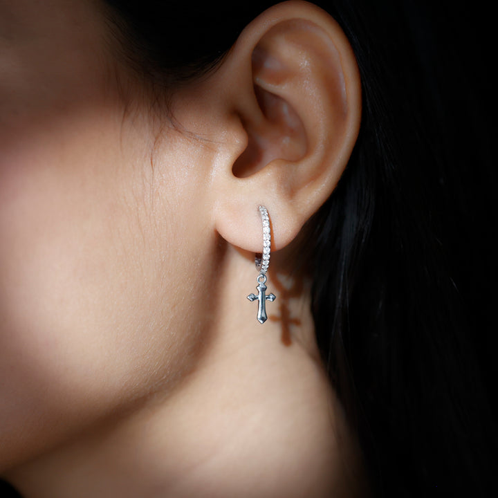 Molly- 0.90 TCW Round Hoop Drop Moissanite Earrings