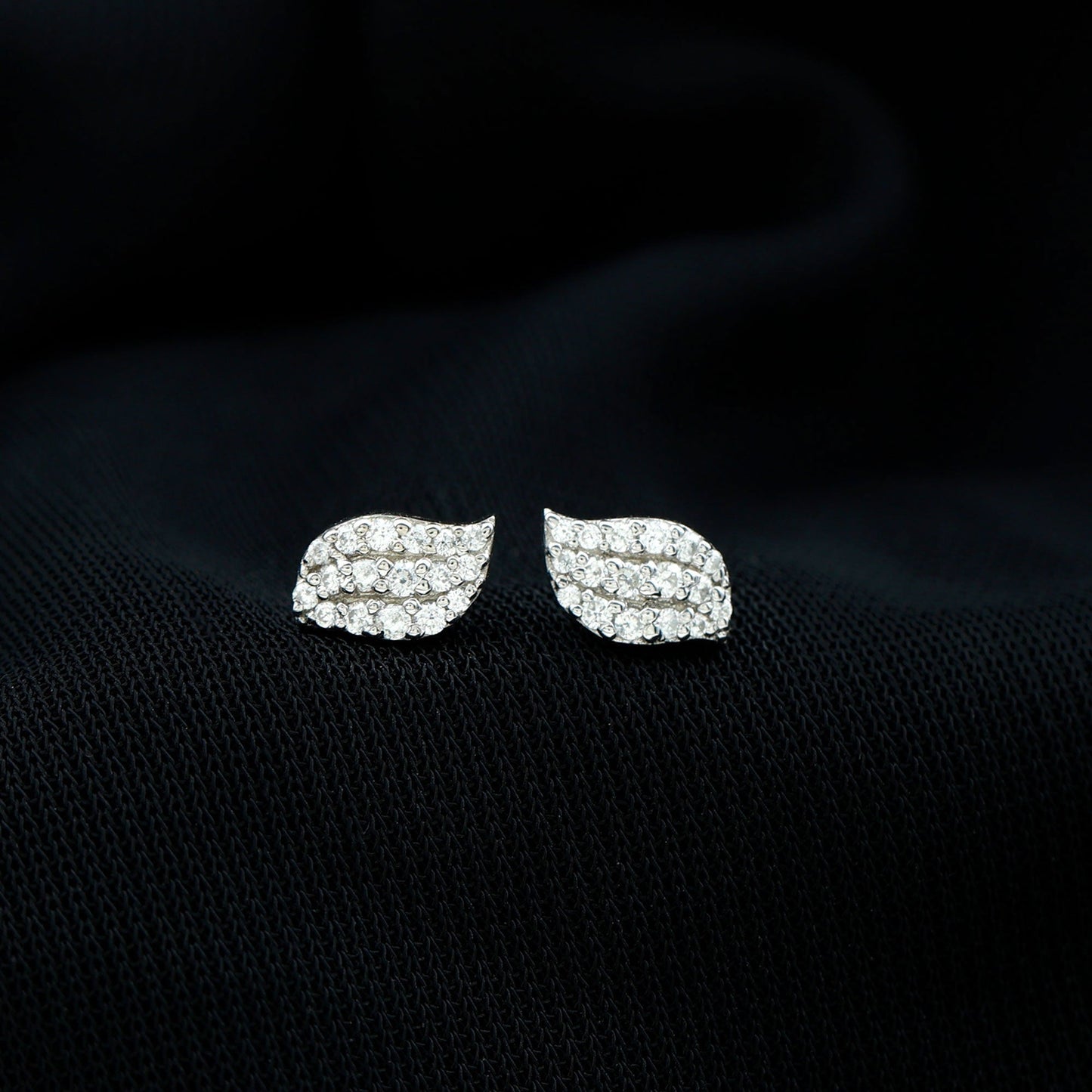 Lillian- 0.50 CT Round Leaf Moissanite Earrings