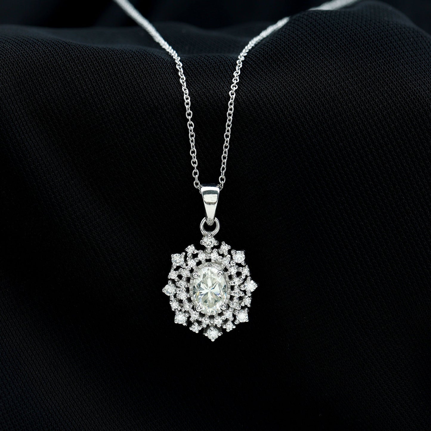 Giselle- 1.0 TCW Oval Halo Moissanite Necklace