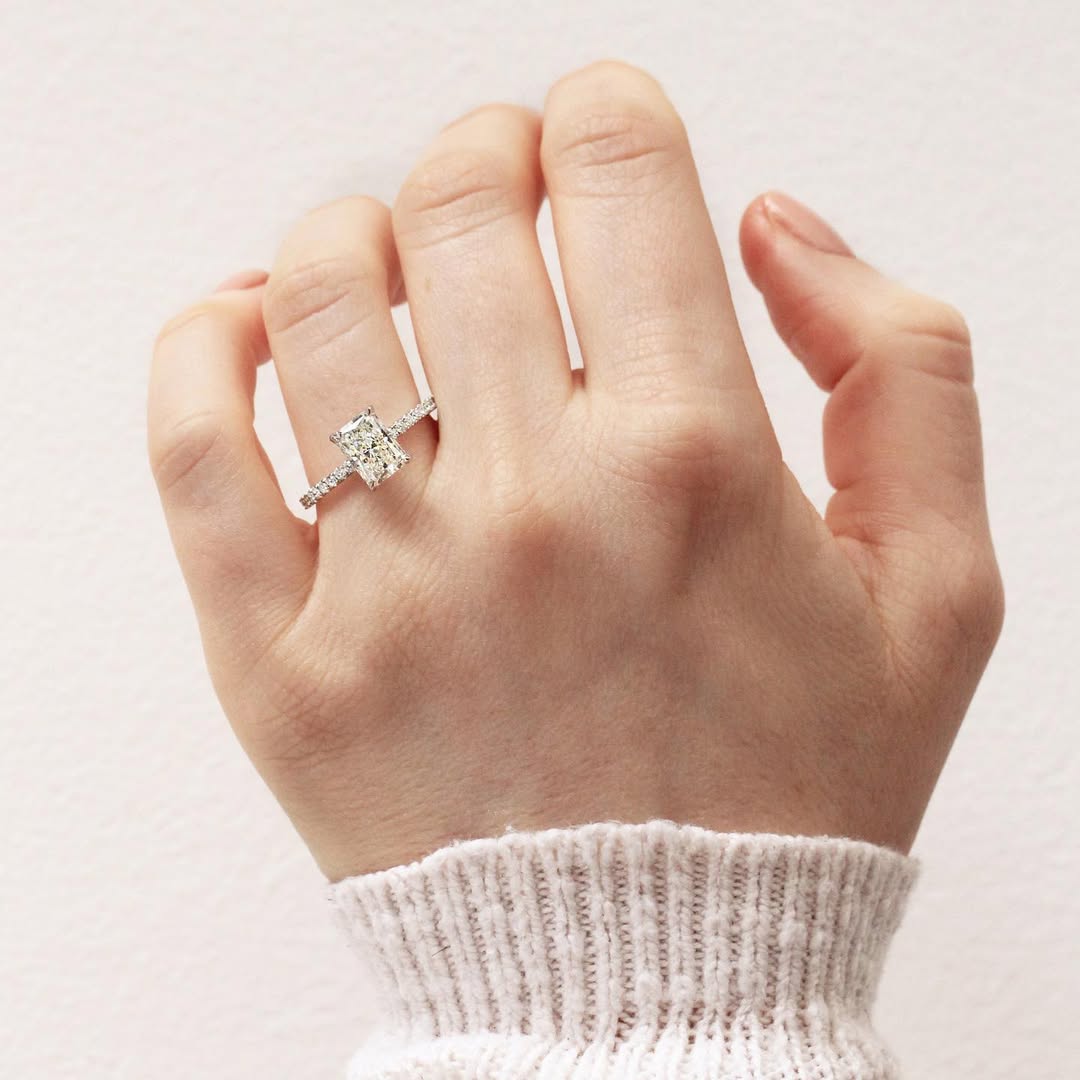 2.0 CT Radiant F/VS1 CVD Diamond Pave Style Engagement Ring