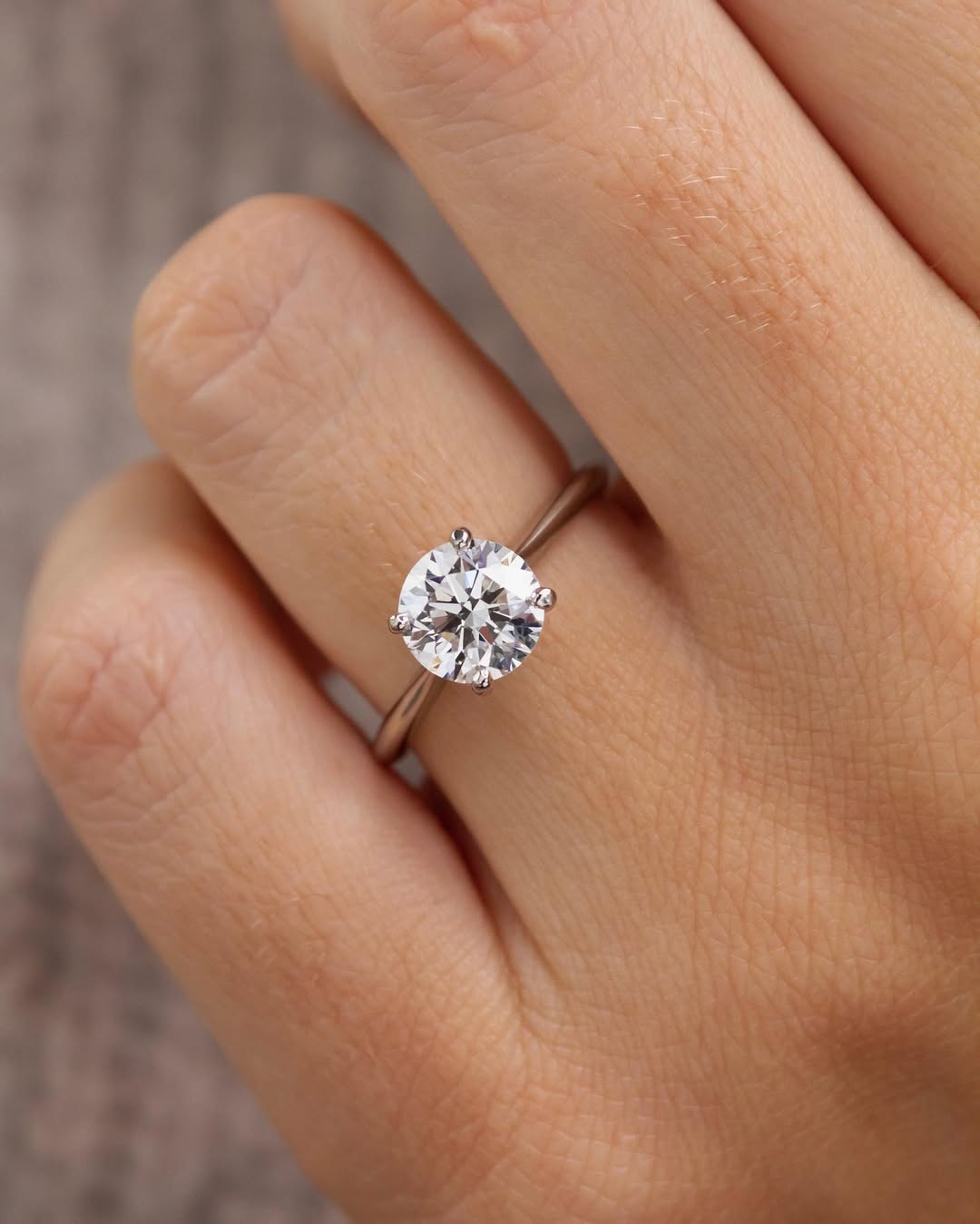 1.60 CT Round E/VVS2 CVD Diamond Solitaire Style Engagement Ring