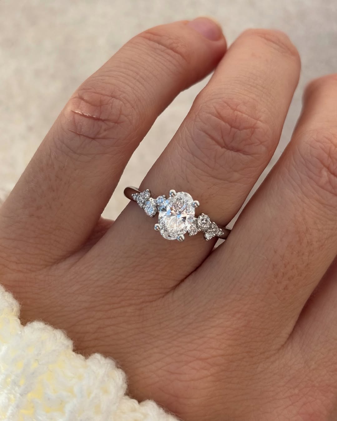 1.0 CT Oval D/VS1 CVD Diamond Cluster Style Engagement Ring