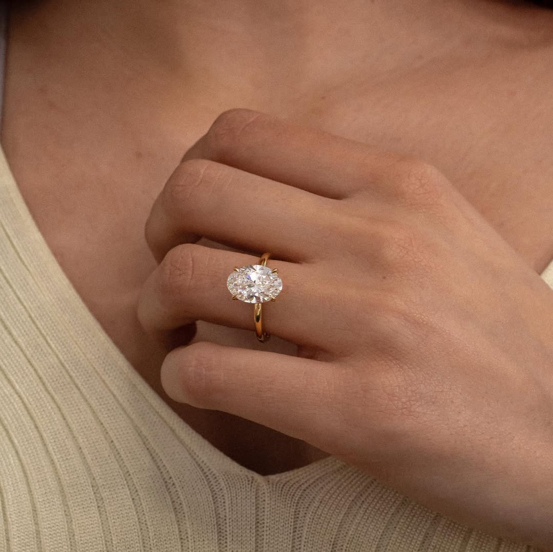 3.30 CT Oval F/VVS2 CVD Diamond Solitaire Style Engagement Ring