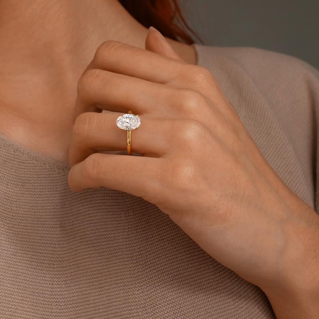 2.0 CT Oval E/VS2 CVD Diamond Hidden Halo Style Engagement Ring