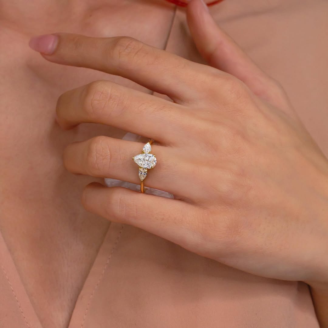 1.2 CT Pear E/VS2 CVD Diamond Three Stone Style Engagement Ring