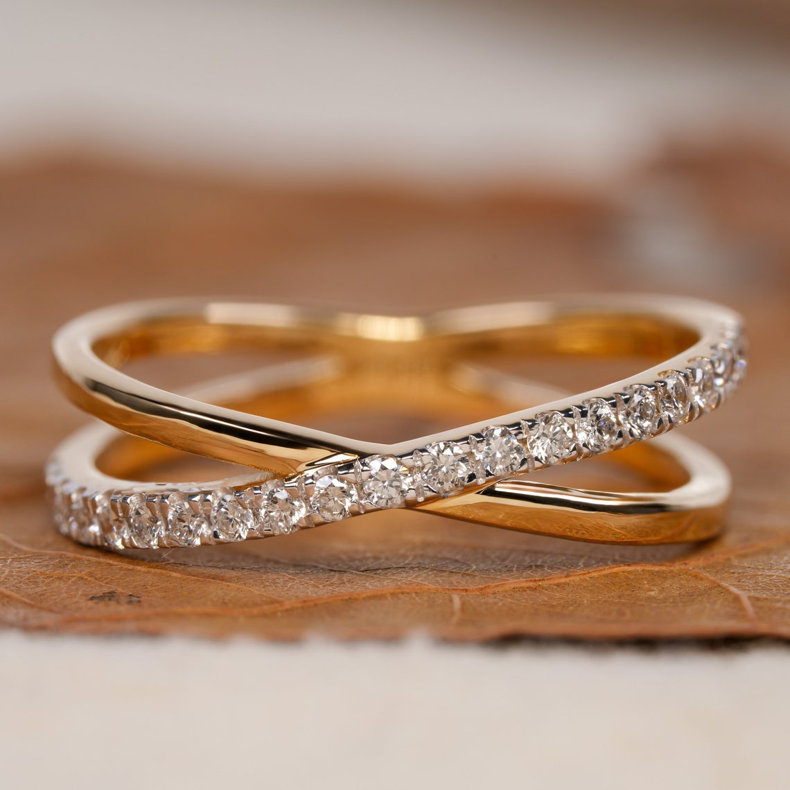 Althea-0.22 CTW Round Cross Diamond Wedding Band