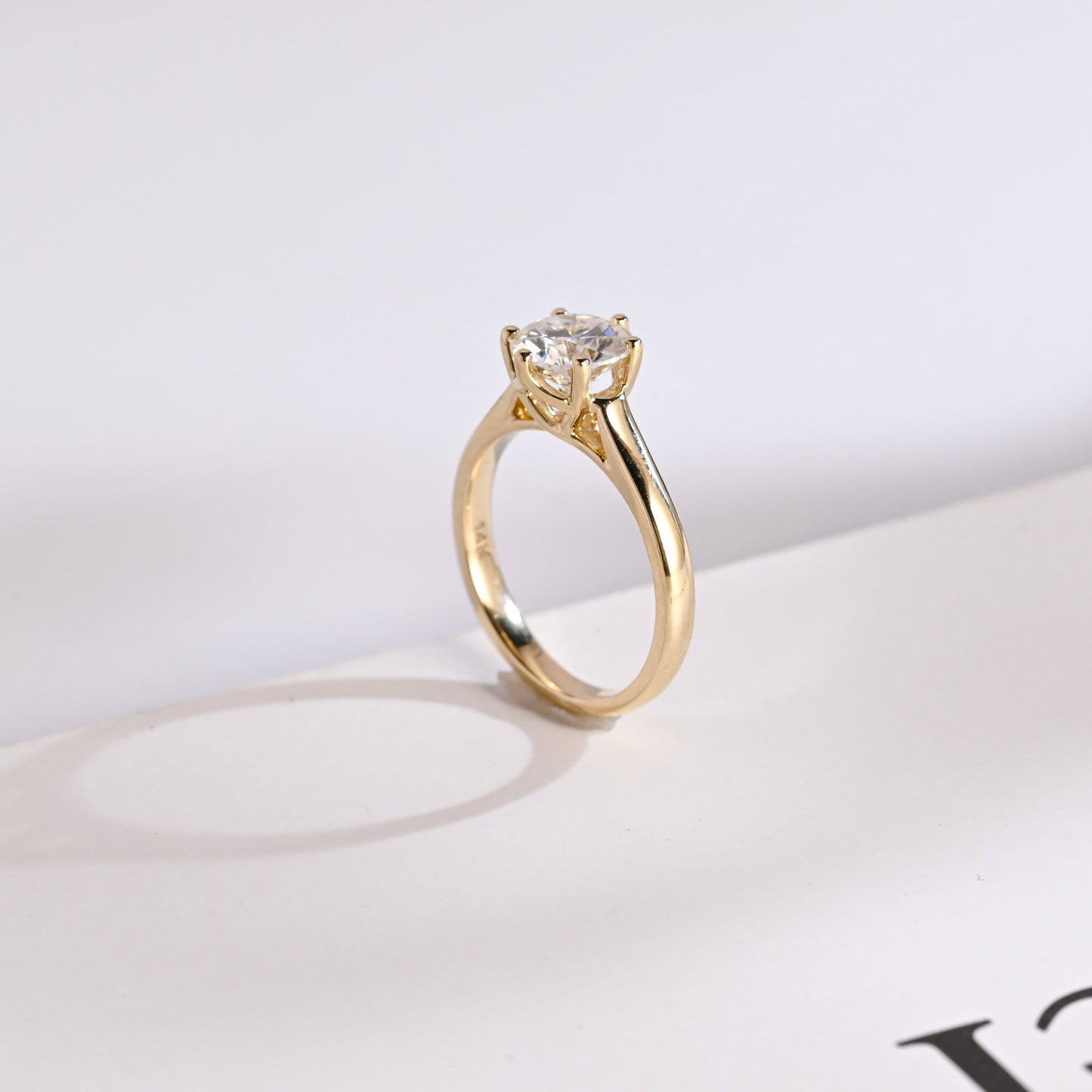 1.5 CT Round Cut Solitaire Moissanite Engagement Ring