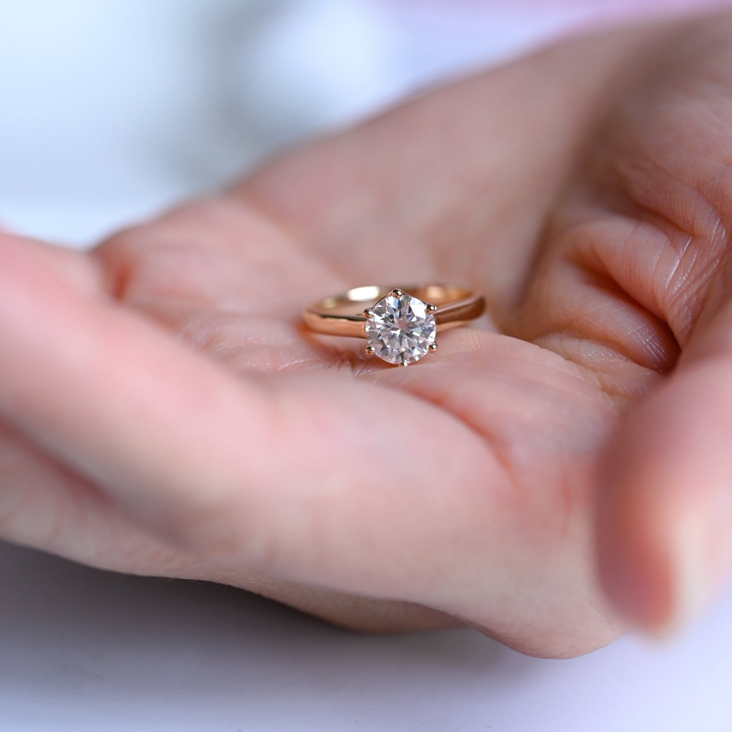 1.5 CT Round Cut Solitaire Moissanite Engagement Ring