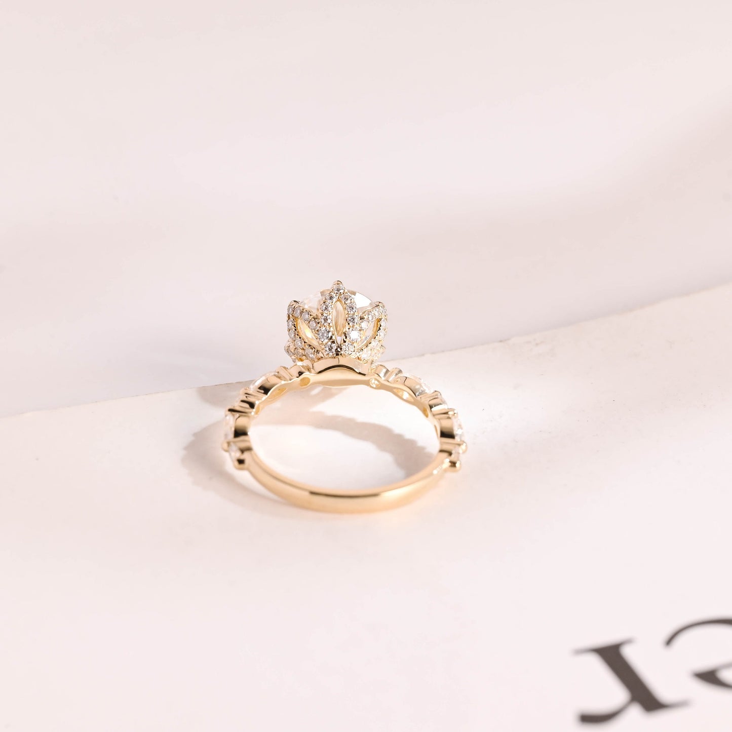 2.5 CT Round Cut Pave Moissanite Engagement Ring