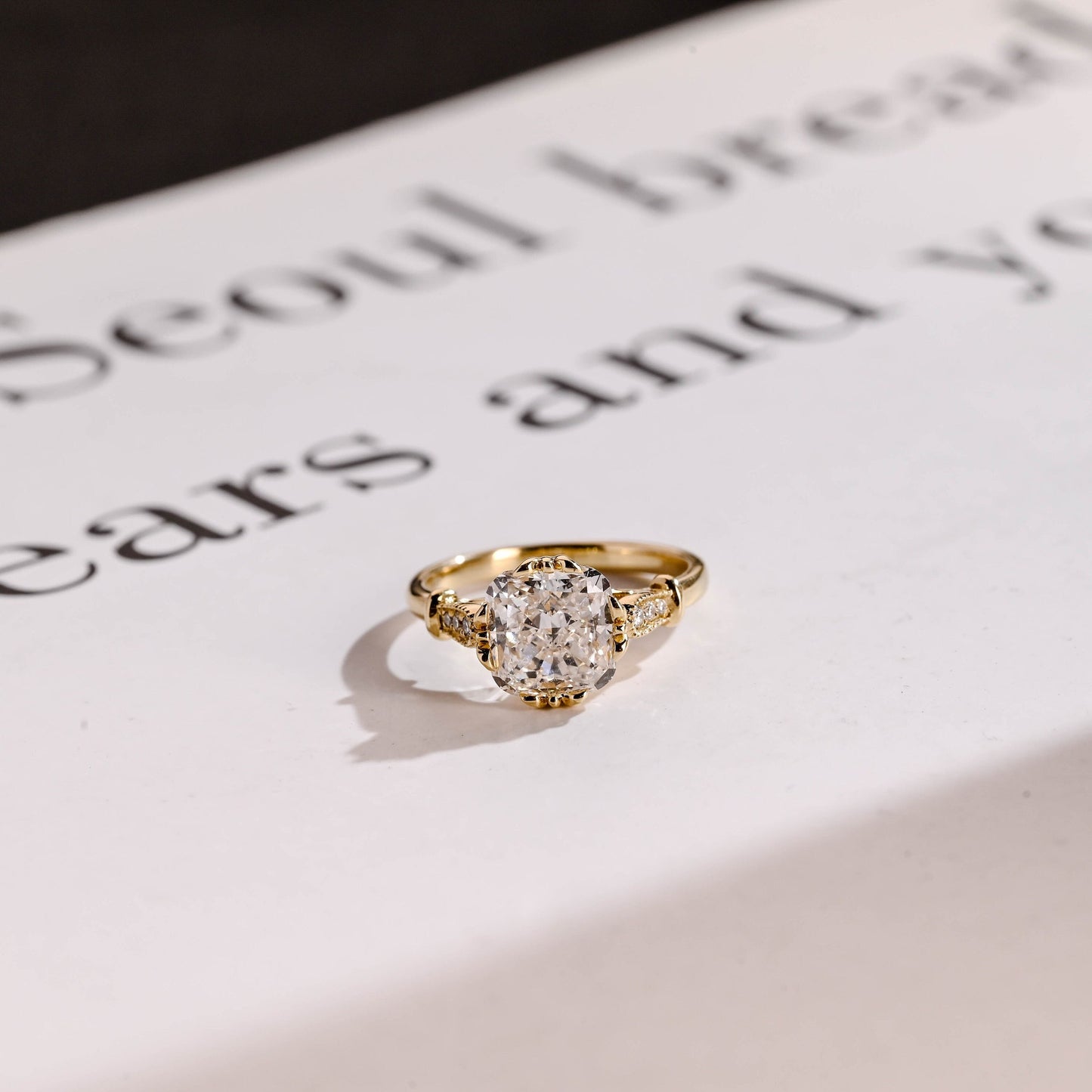 2.5 CT Cushion Cut Vintage Moissanite Engagement Ring