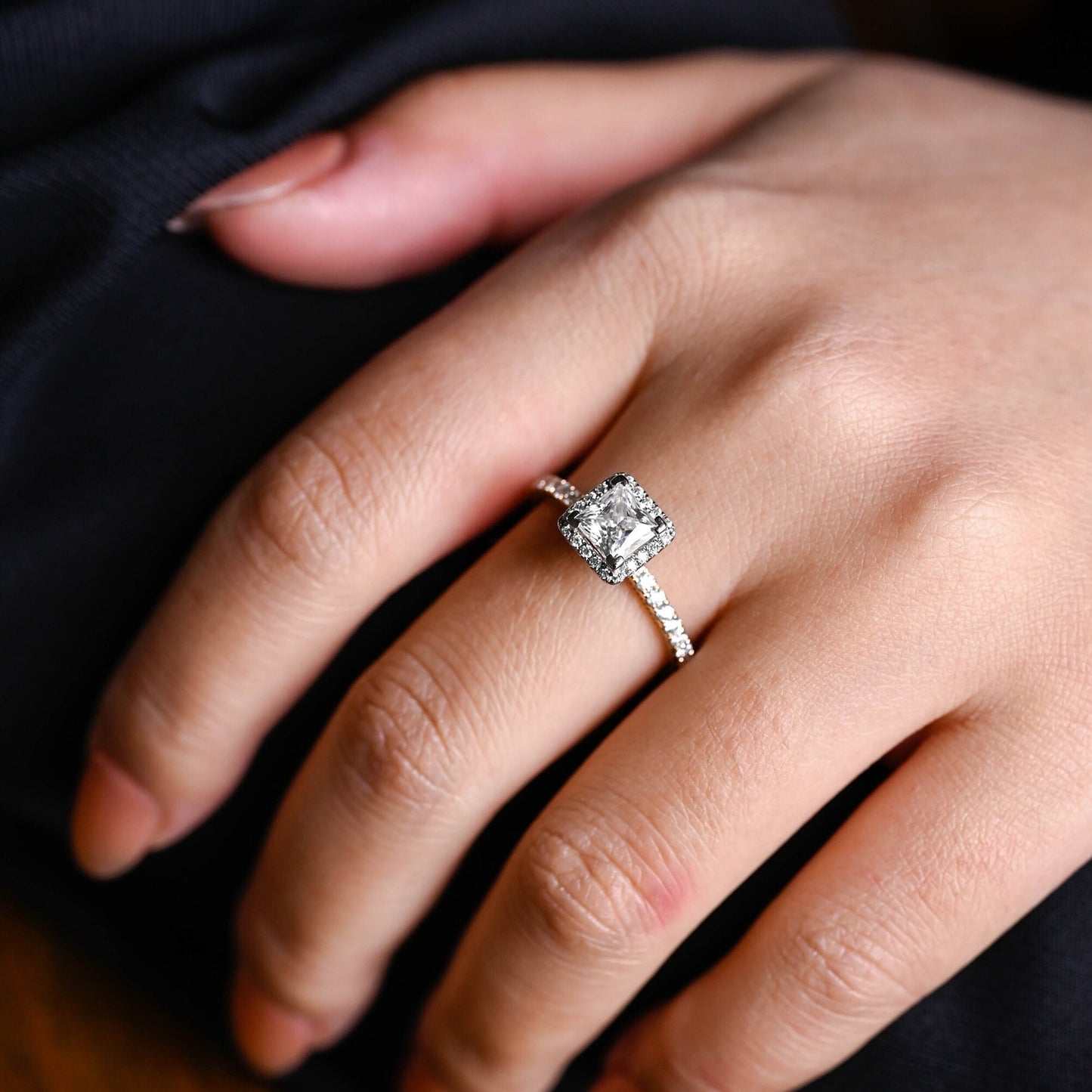 1.5 CT Princess Cut Halo Moissanite Engagement Ring