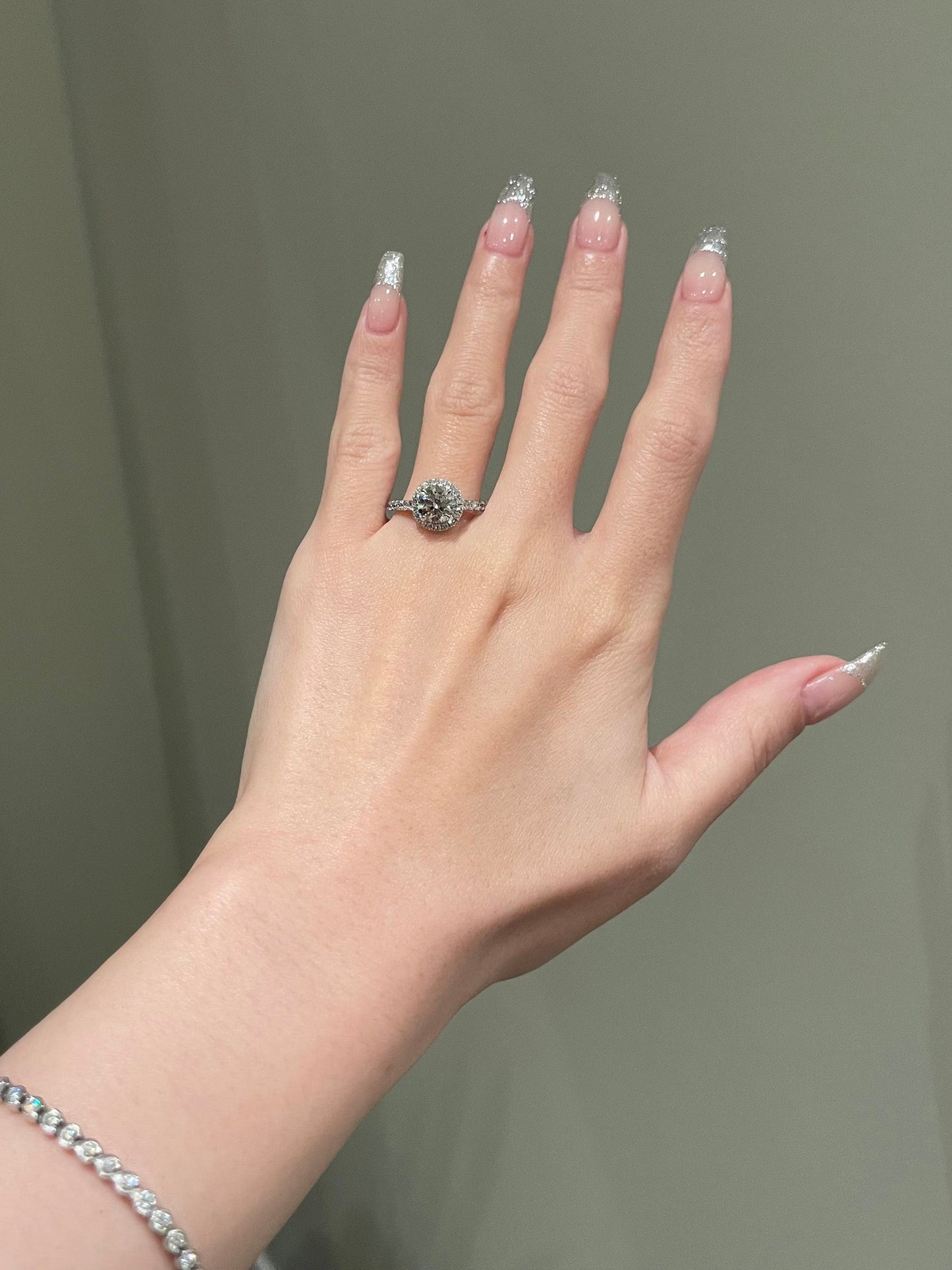 Lisa- 1.0 CT Round Pave Moissanite Ring
