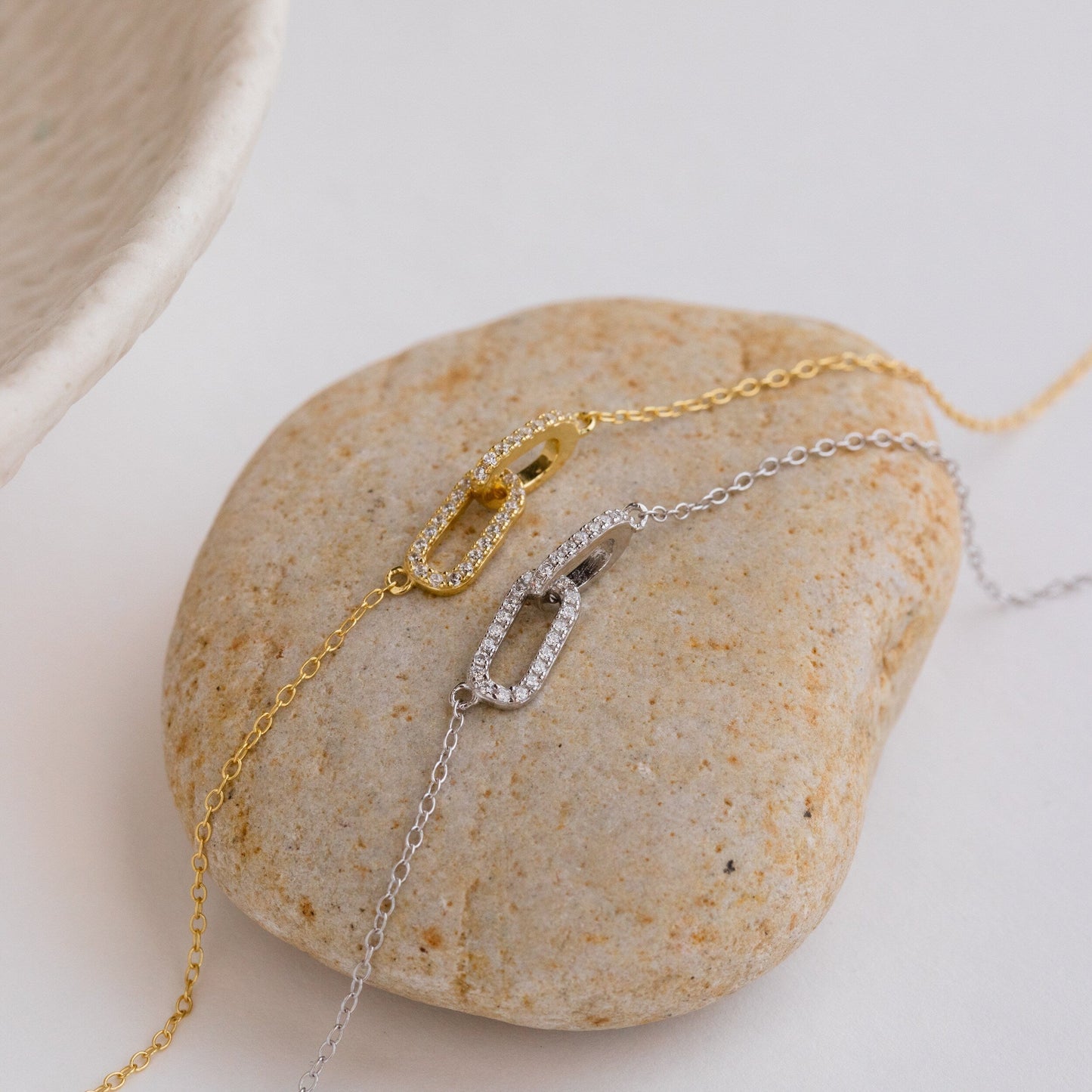 Fiona- 0.15 TCW Round Pave Linked Moissanite Necklace