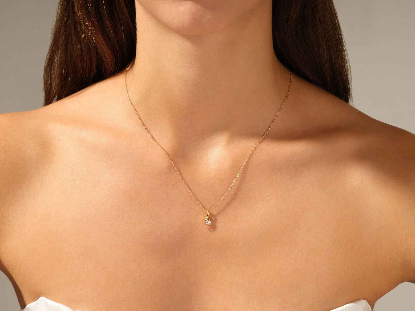 Nova - 0.10 CT Round Solitaire Moissanite Necklace