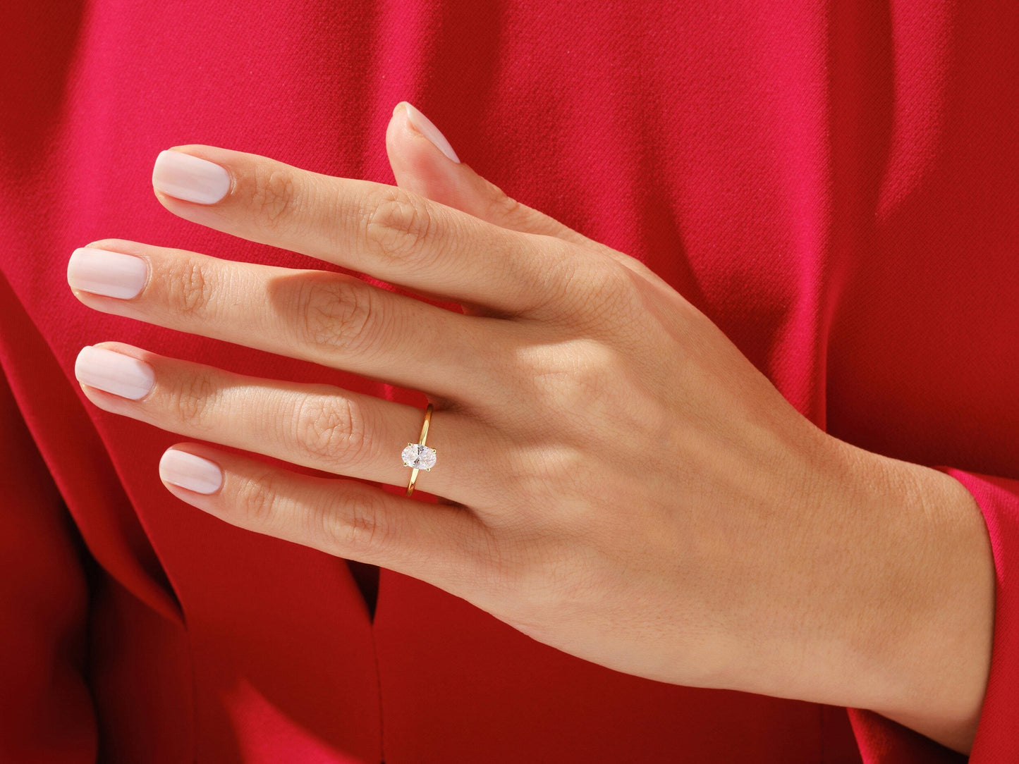 Gloria- 1.0 CT Oval Solitaire Moissanite Ring