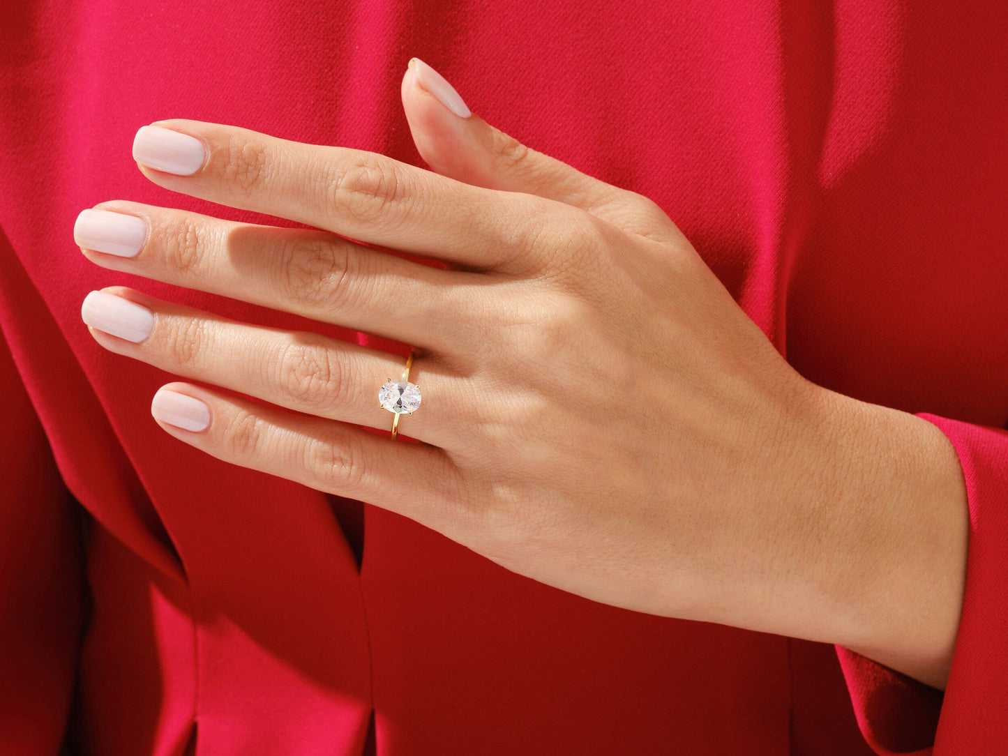Gloria- 1.0 CT Oval Solitaire Moissanite Ring