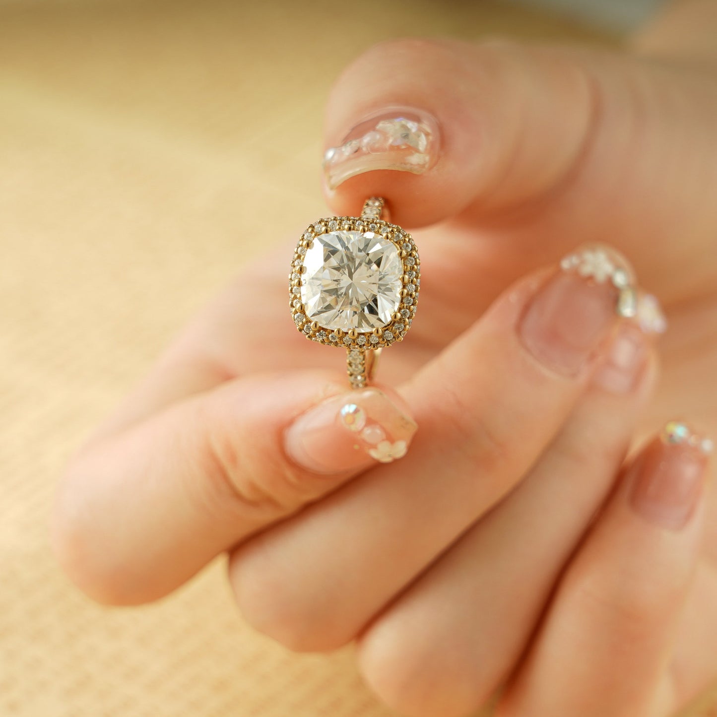 1.0 CT Cushion Cut Halo Moissanite Engagement Ring