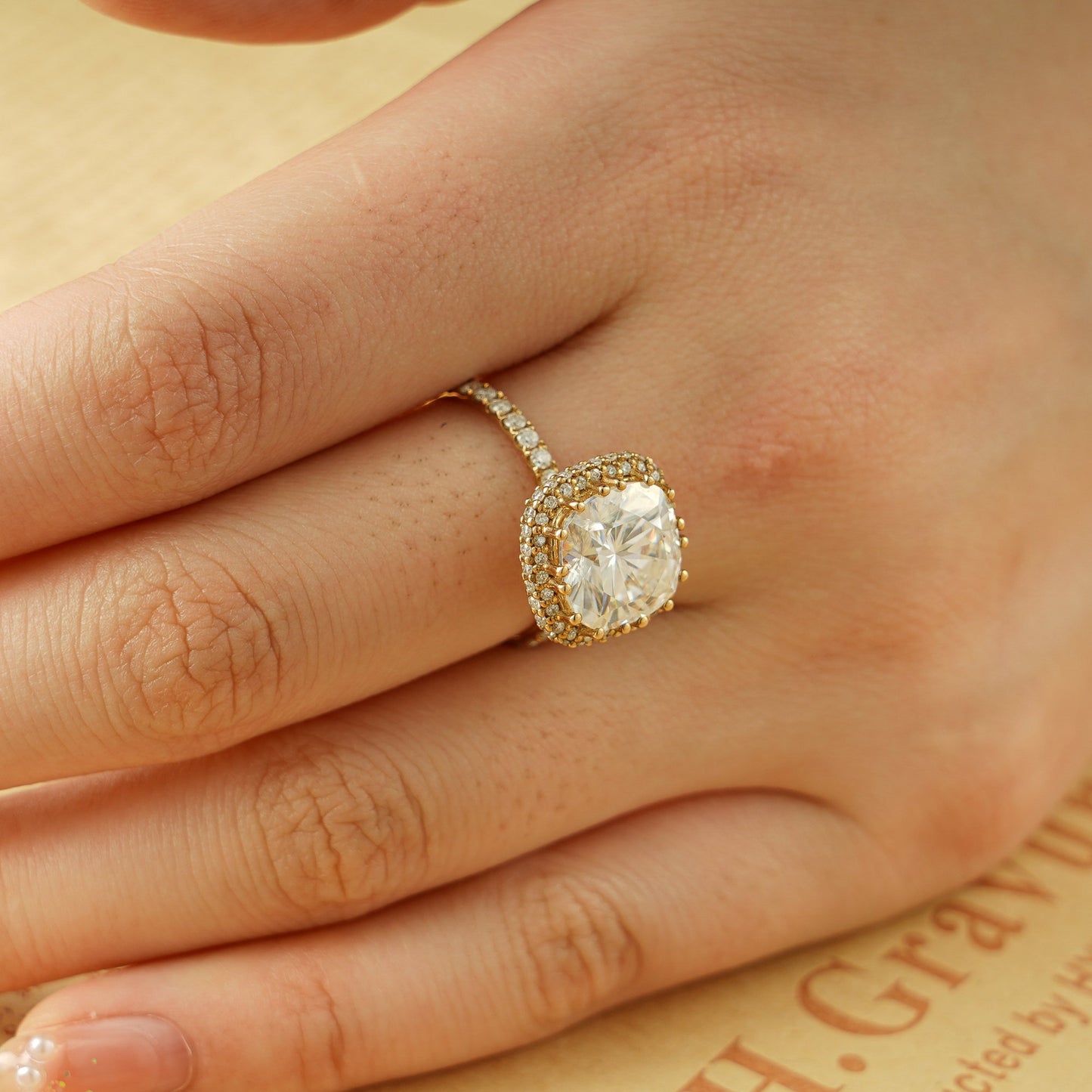 1.0 CT Cushion Cut Halo Moissanite Engagement Ring