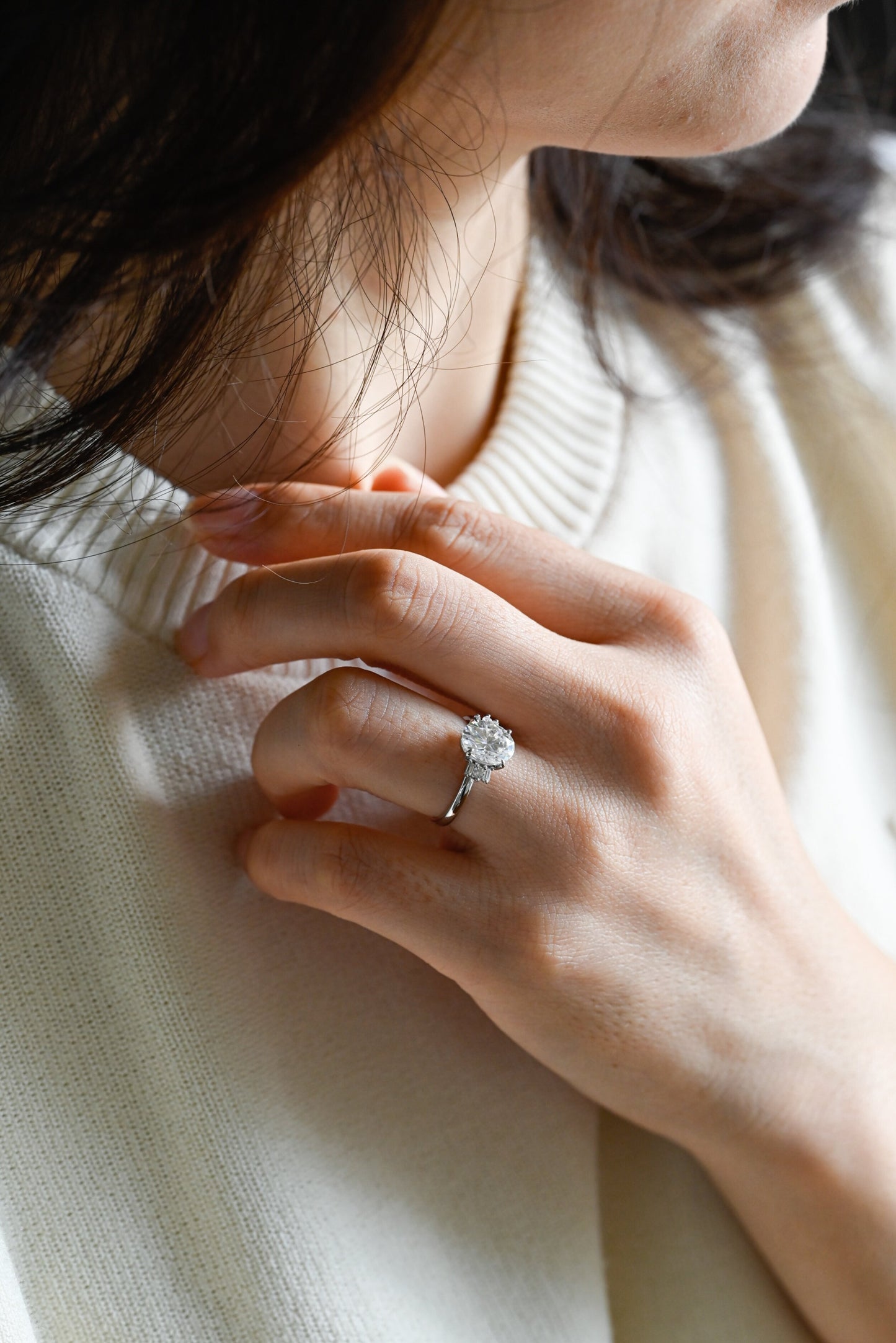 1.0 CT Oval Cut Cluster Moissanite Engagement Ring