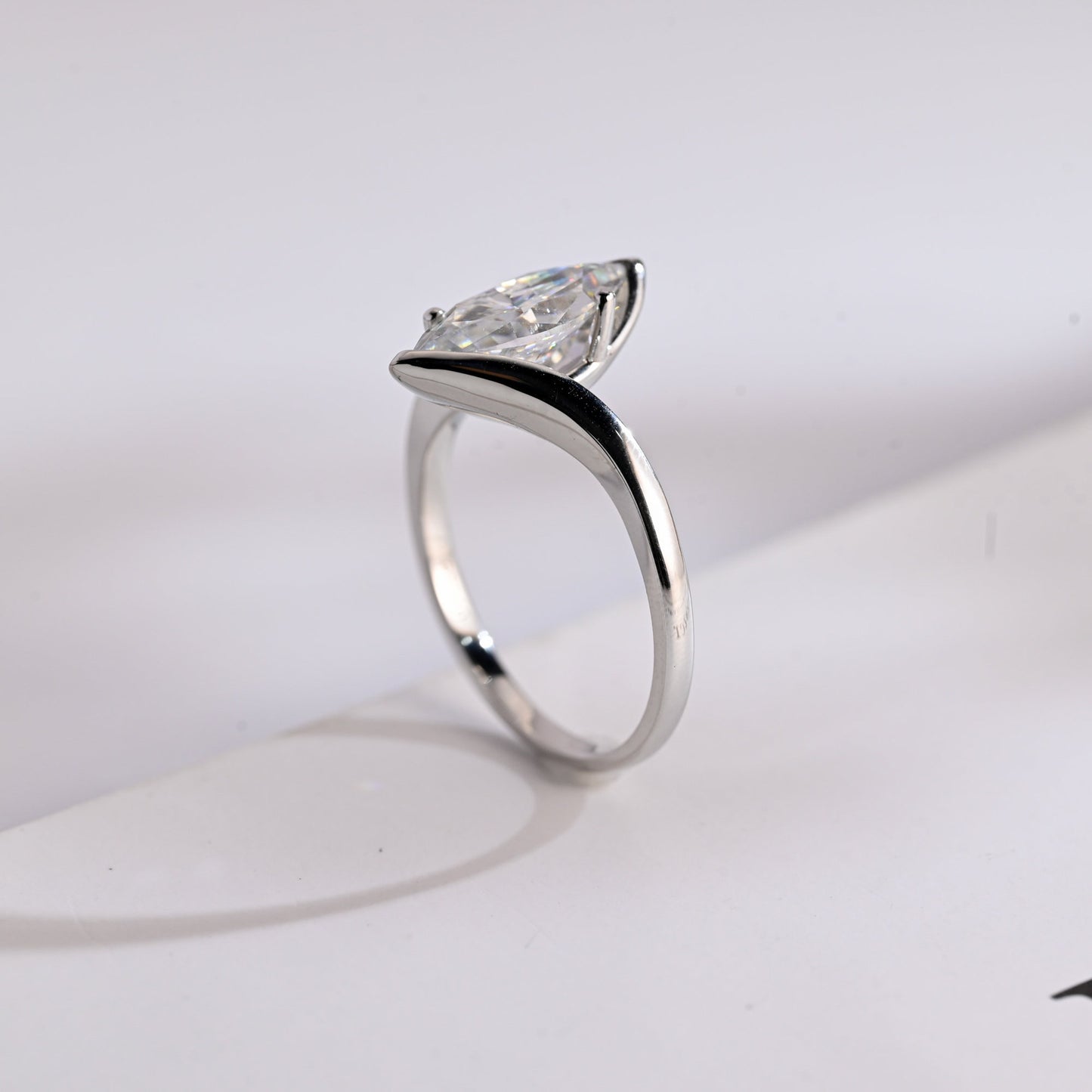 3.0 CT Marquise Cut Twisted Band Moissanite Engagement Ring