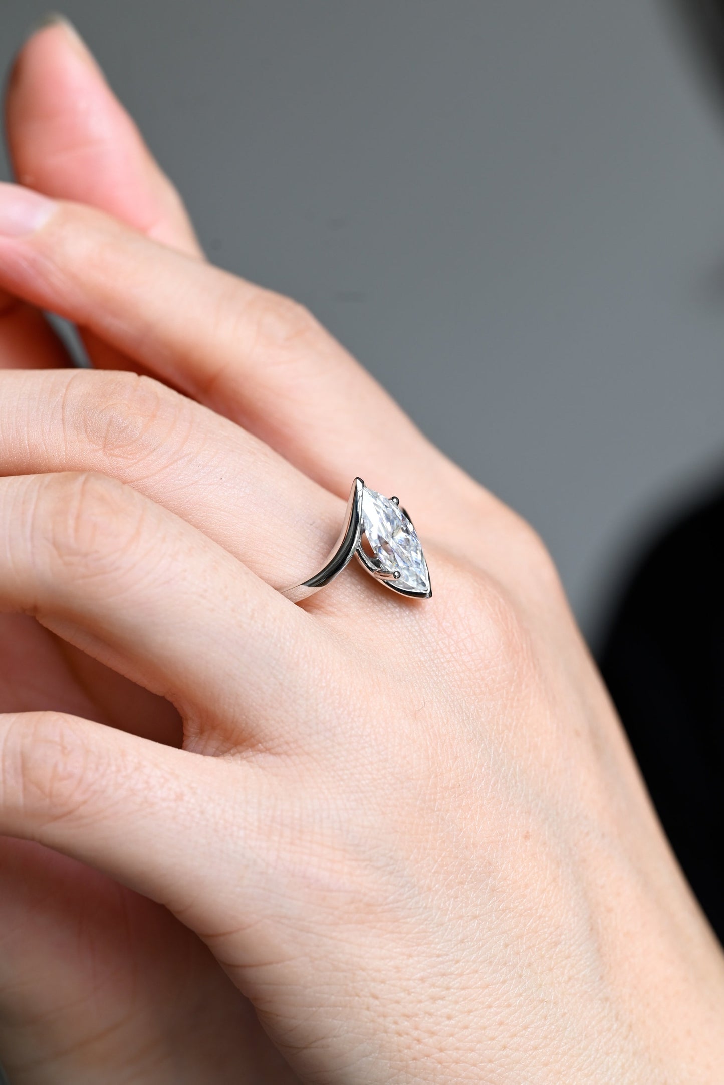 3.0 CT Marquise Cut Twisted Band Moissanite Engagement Ring