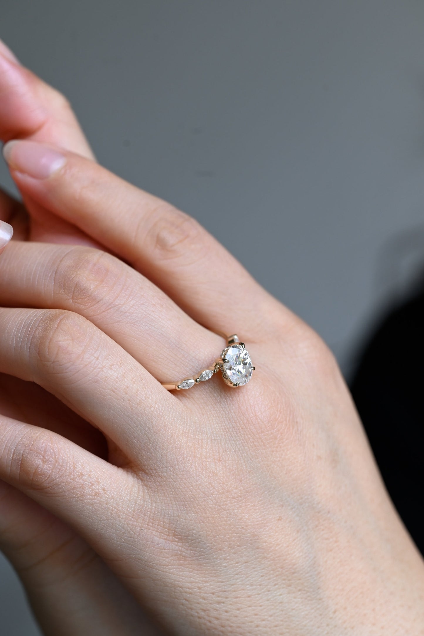 1.0 CT Oval Cut Hidden Halo Moissanite Engagement Ring