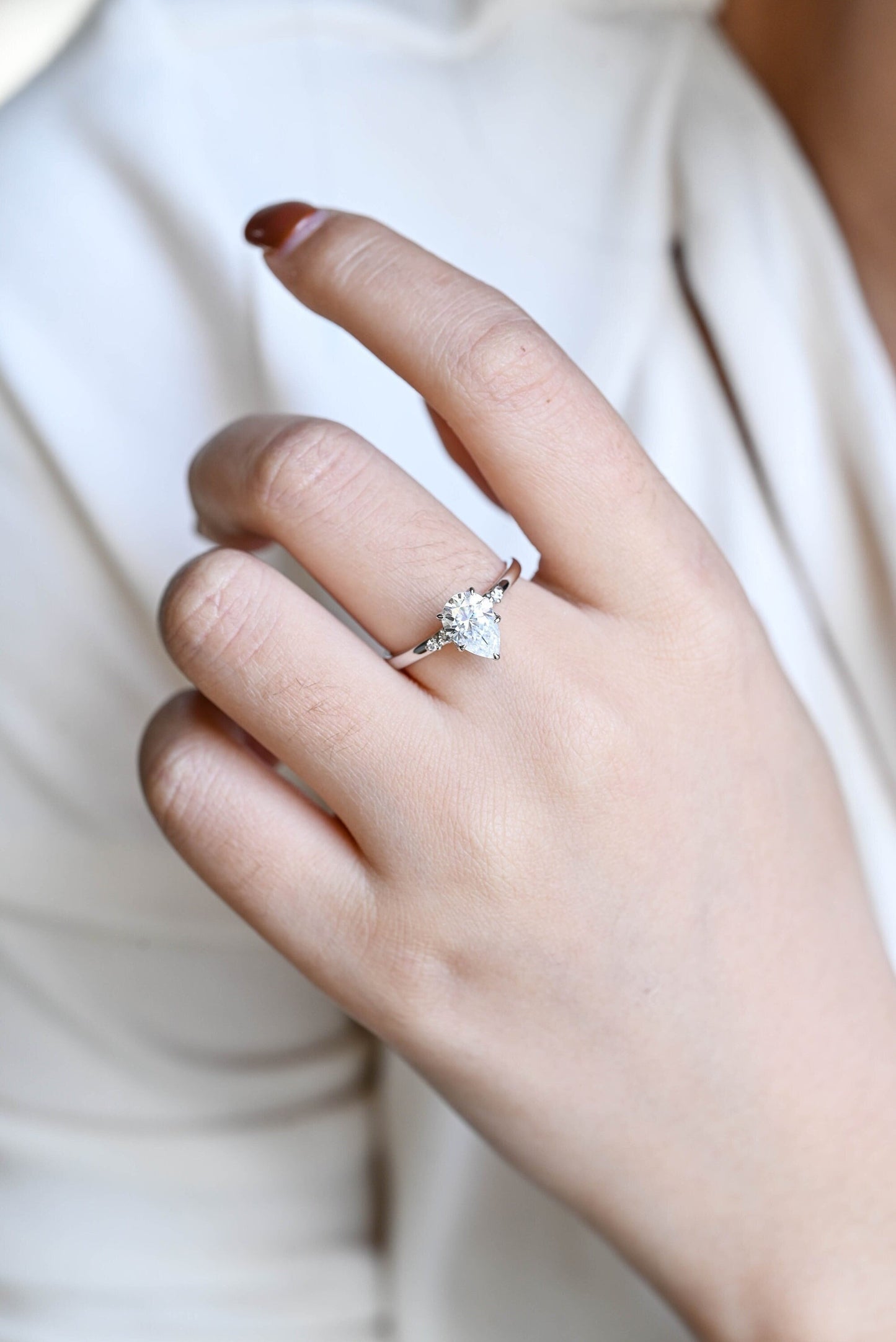 1.5 CT Pear Cut Cluster Moissanite Engagement Ring