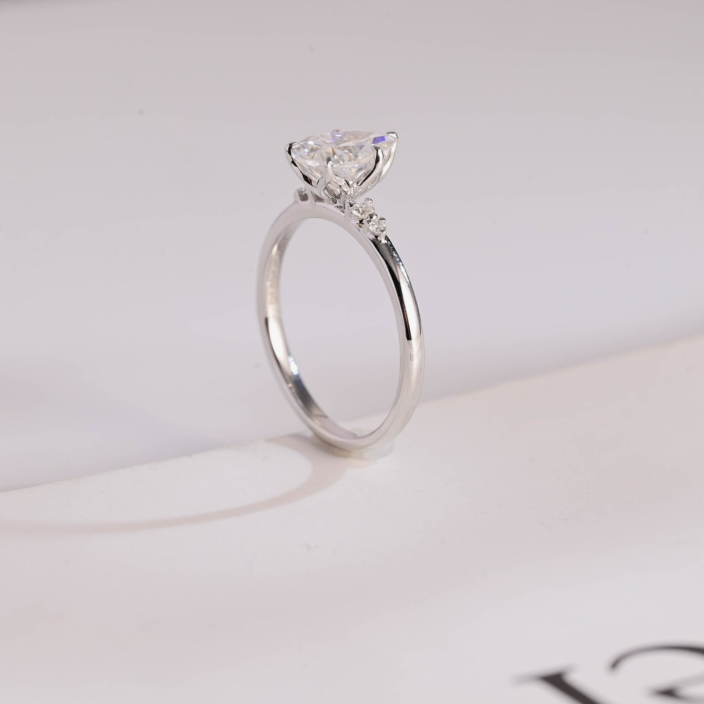 1.5 CT Pear Cut Cluster Moissanite Engagement Ring
