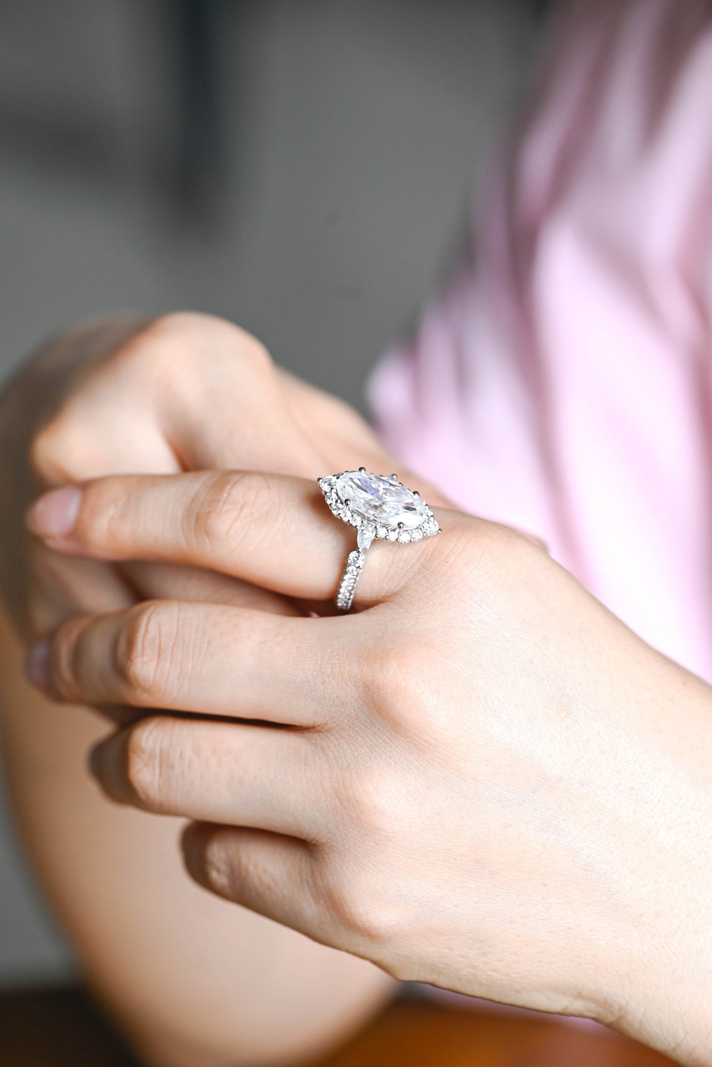 2.5 CT Oval Cut Halo Moissanite Engagement Ring