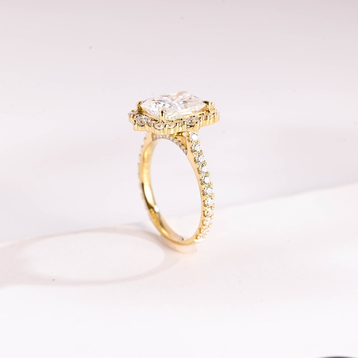 4.0 CT Radiant Cut Halo Moissanite Engagement Ring