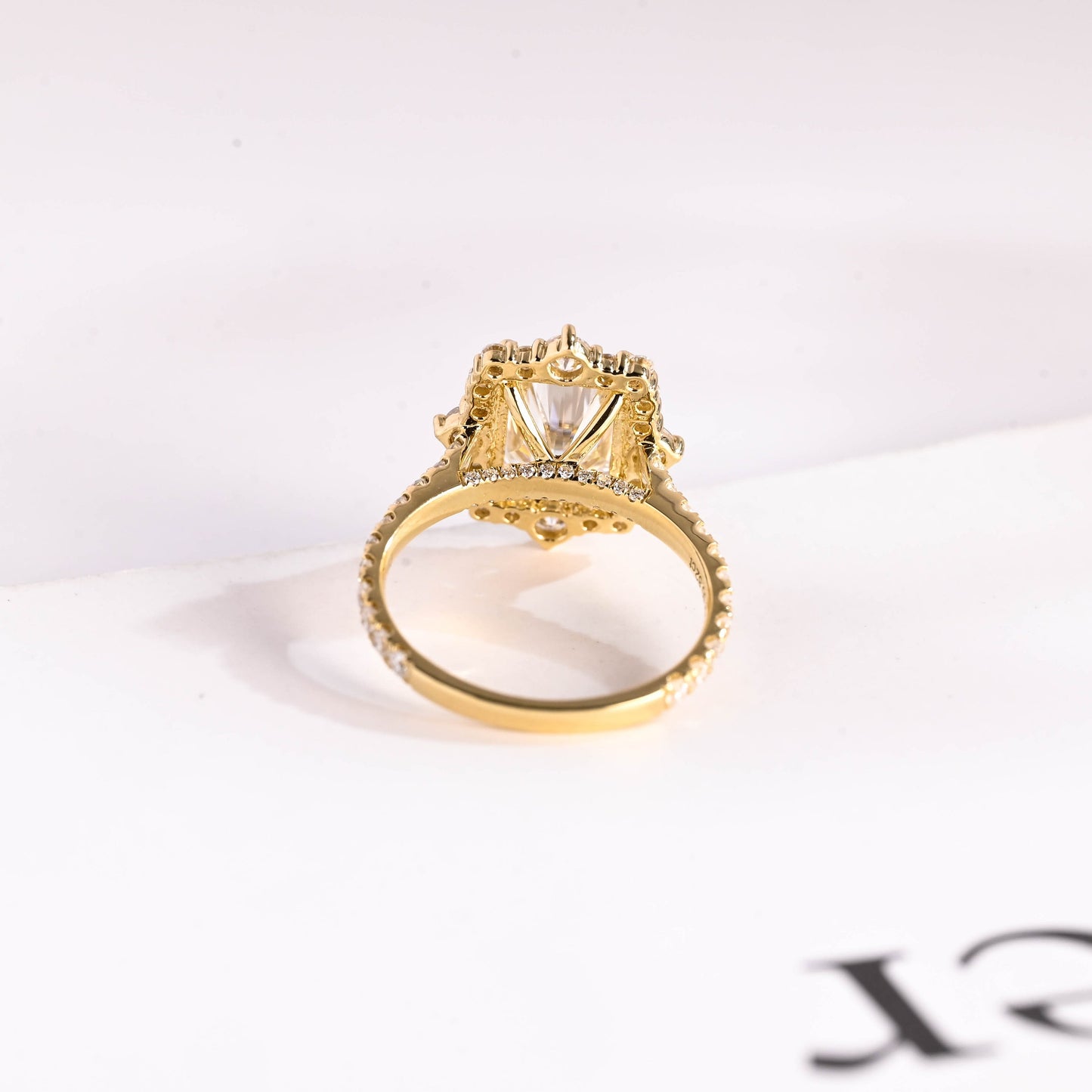 4.0 CT Radiant Cut Halo Moissanite Engagement Ring