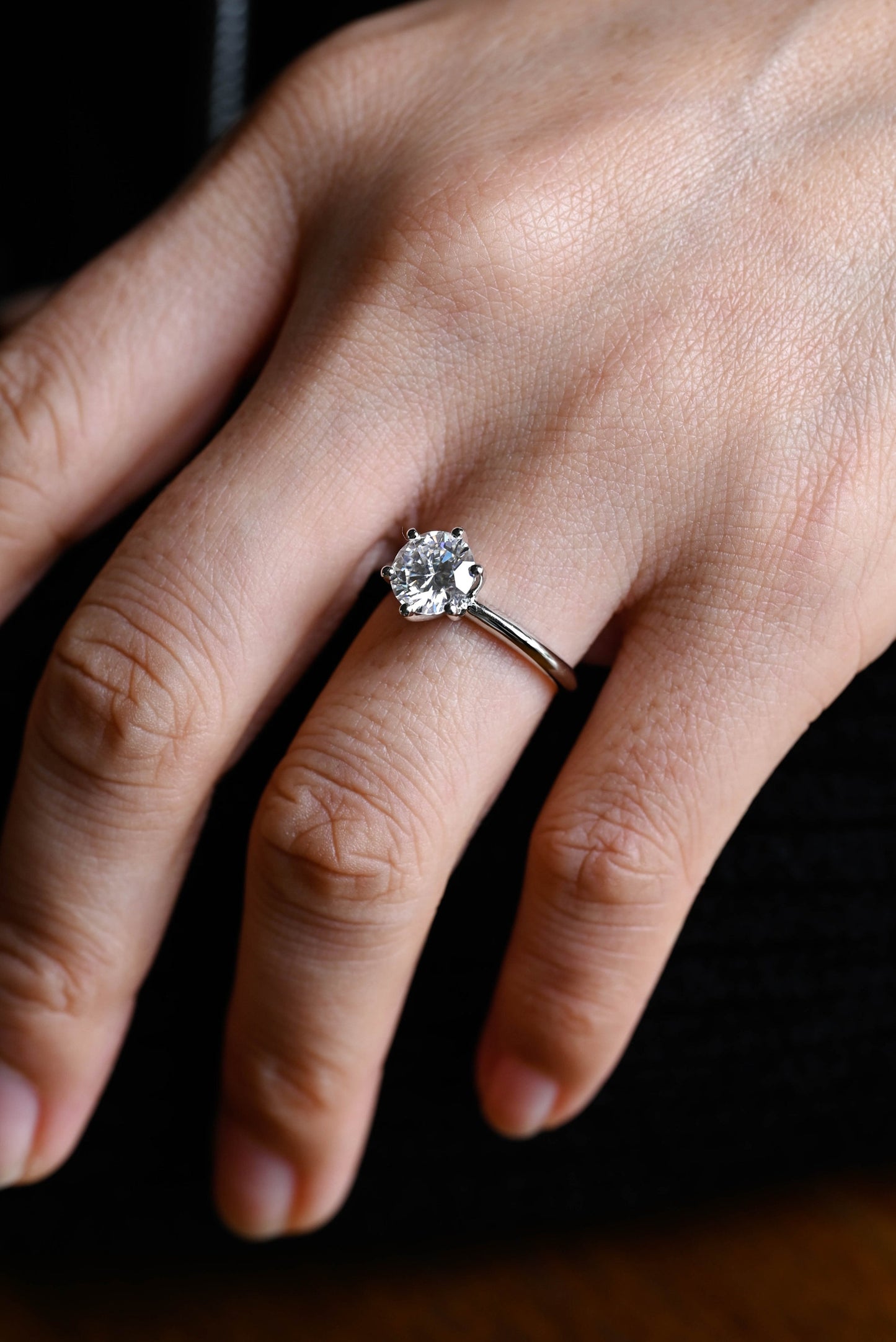 1.5 CT Round Cut Solitaire Moissanite Engagement Ring