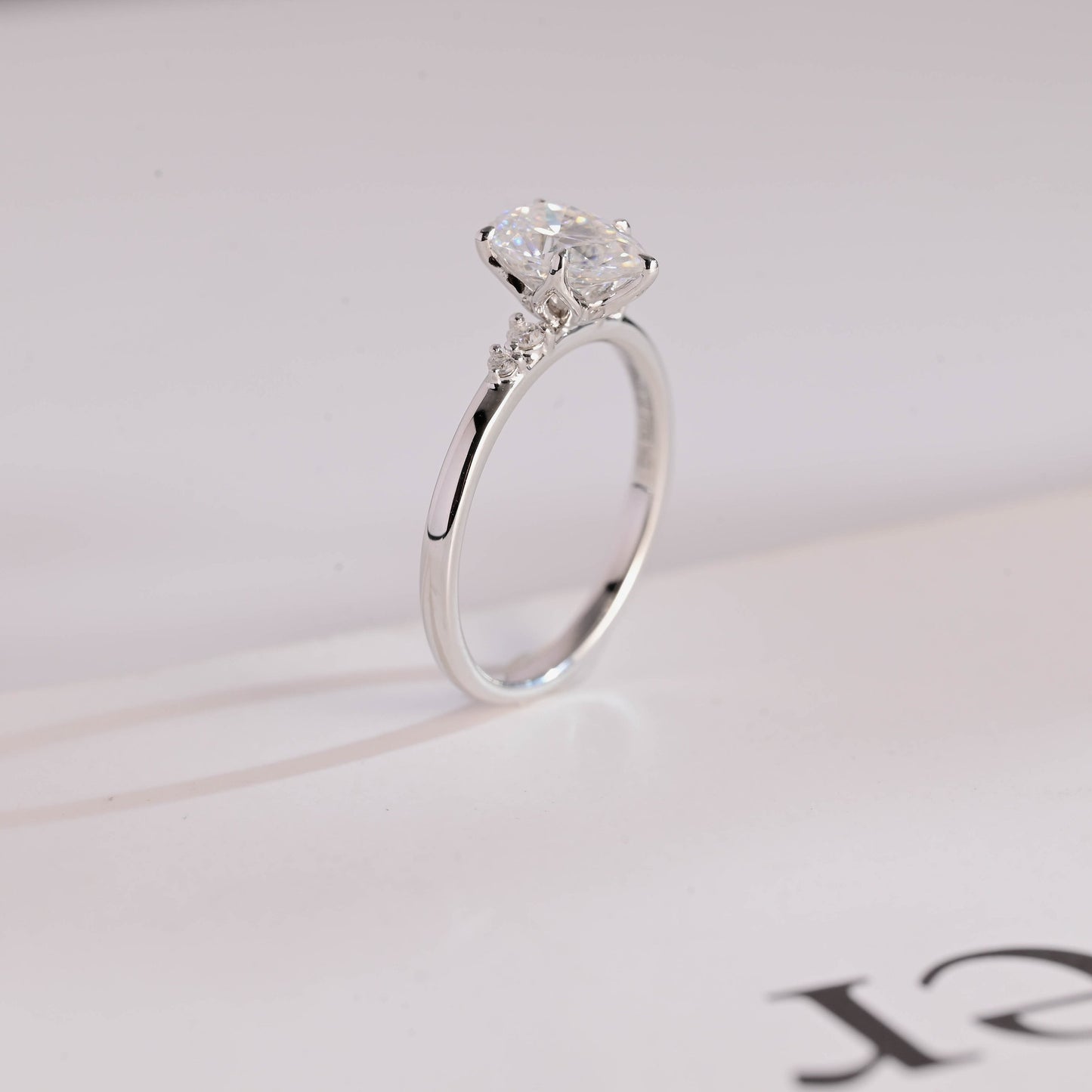 1.5 CT Pear Cut Cluster Moissanite Engagement Ring