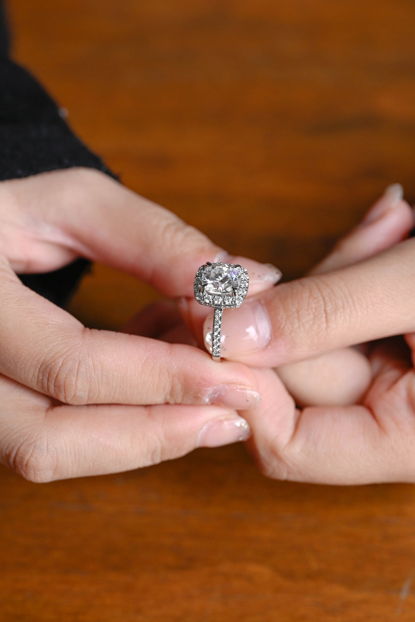 1.0 CT Cushion Cut Halo Moissanite Engagement Ring