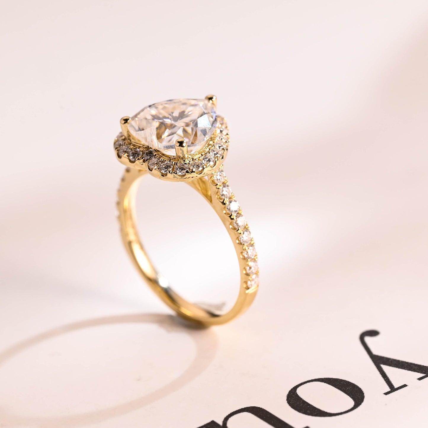 2.5 CT Heart Cut Halo Moissanite Engagement Ring