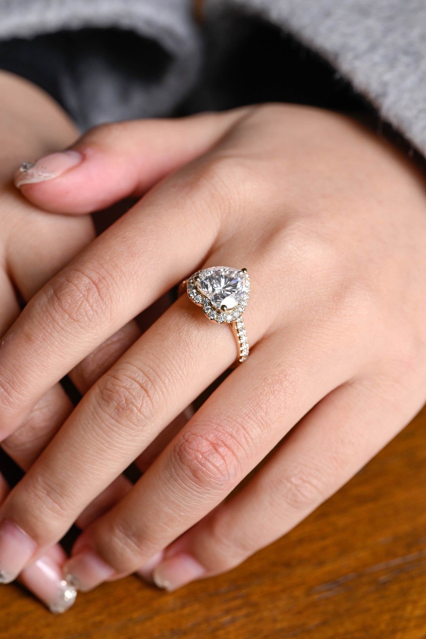 2.5 CT Heart Cut Halo Moissanite Engagement Ring