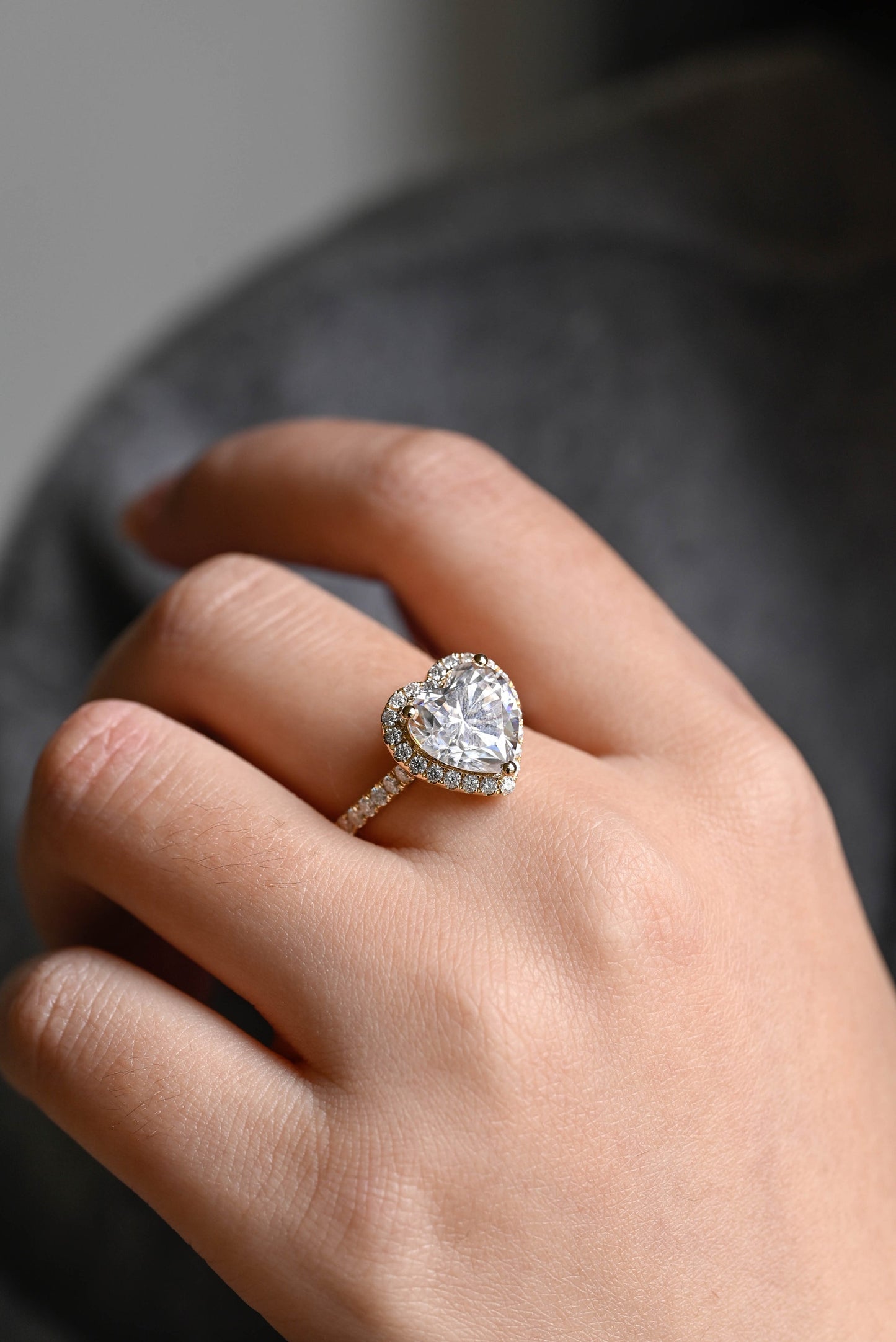 2.5 CT Heart Cut Halo Moissanite Engagement Ring