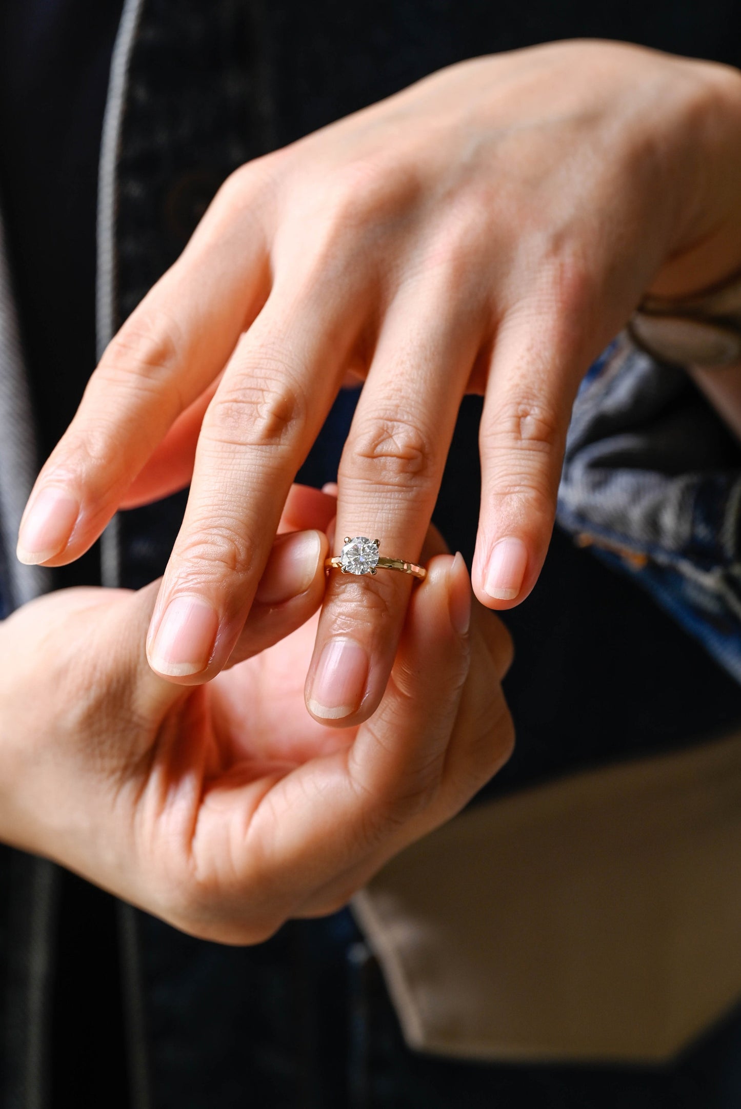 3.0 CT Round Cut Solitaire Moissanite Engagement Ring
