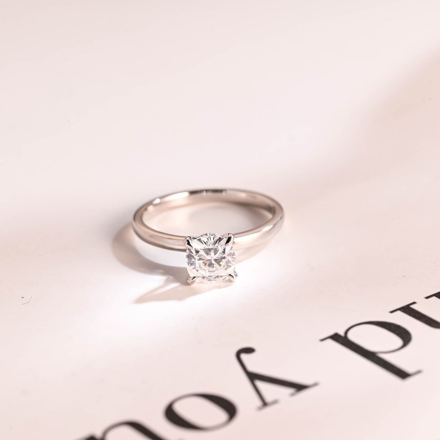 3.0 CT Round Cut Hidden Halo Moissanite Engagement Ring