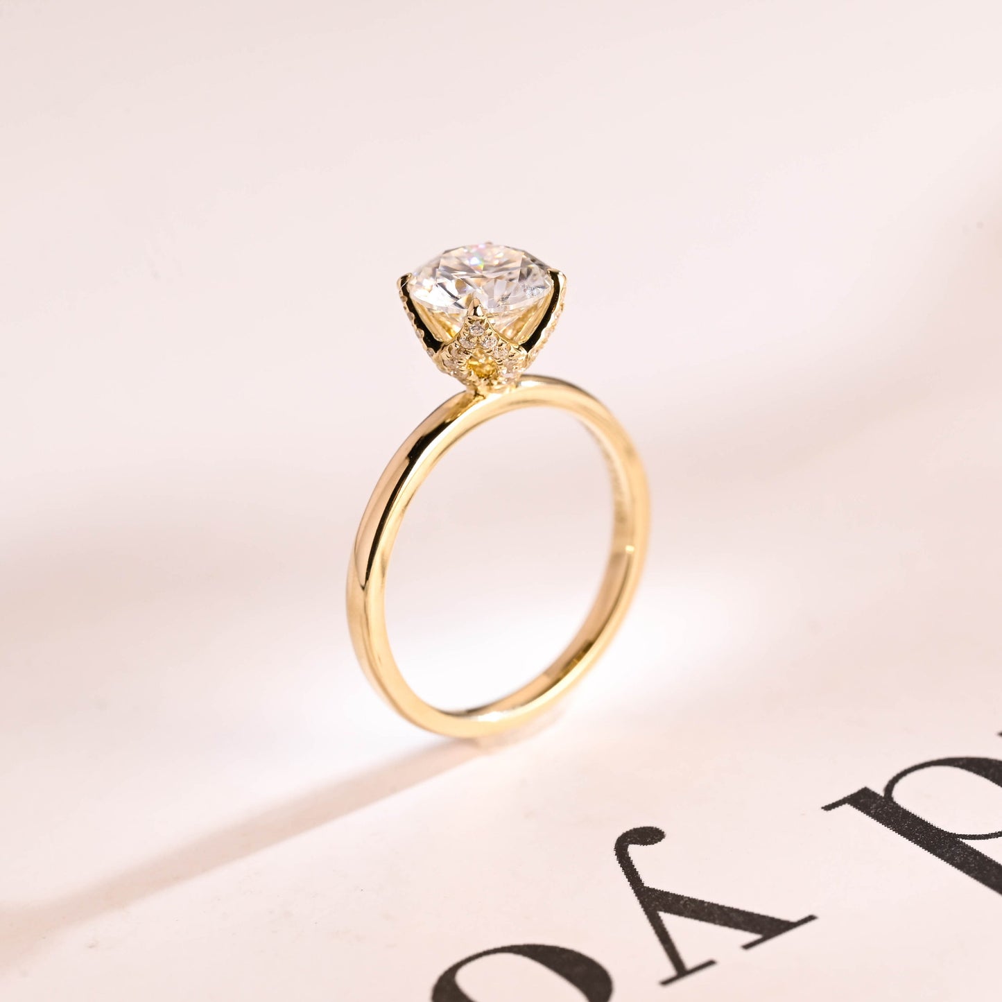 1.2 CT Round Cut Solitaire Moissanite Engagement Ring