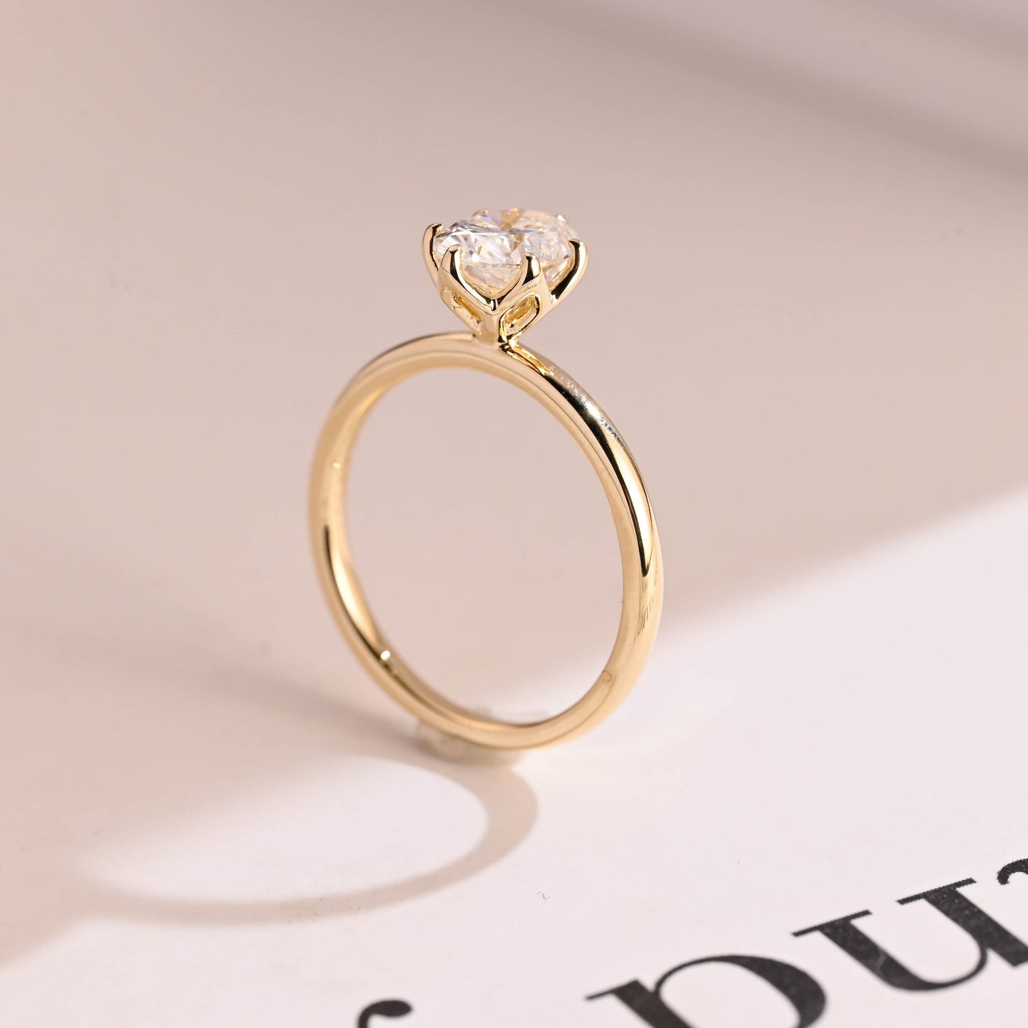 2.0 CT Oval Cut Solitaire Moissanite Engagement Ring