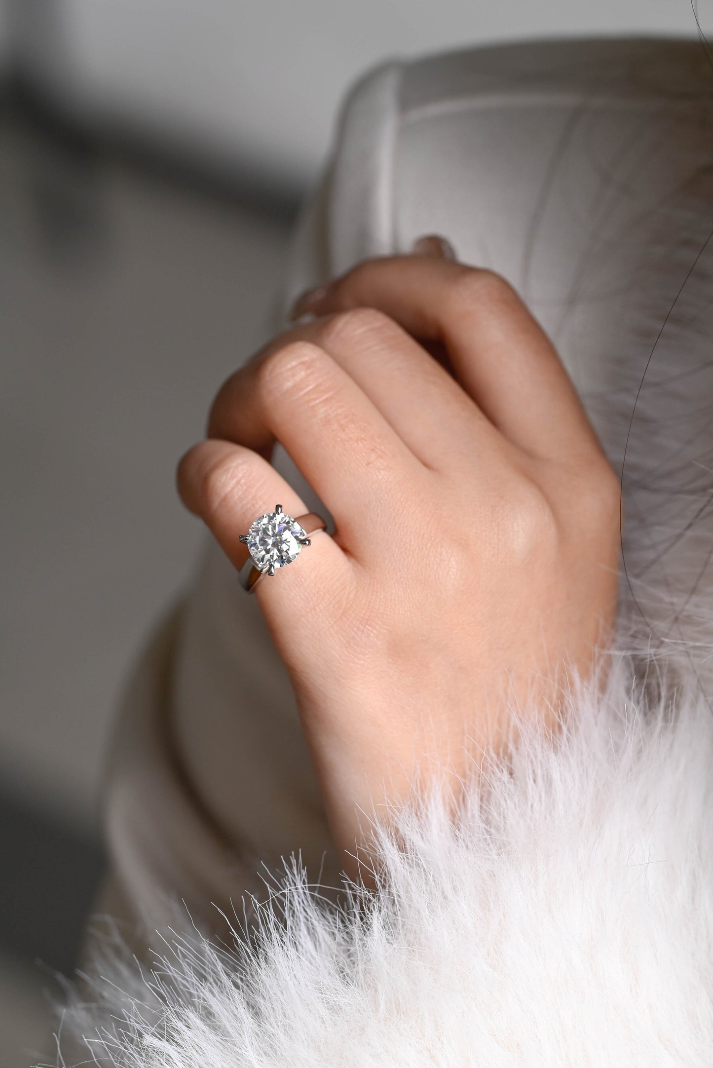 3.5 CT Round Cut Solitaire Moissanite Engagement Ring