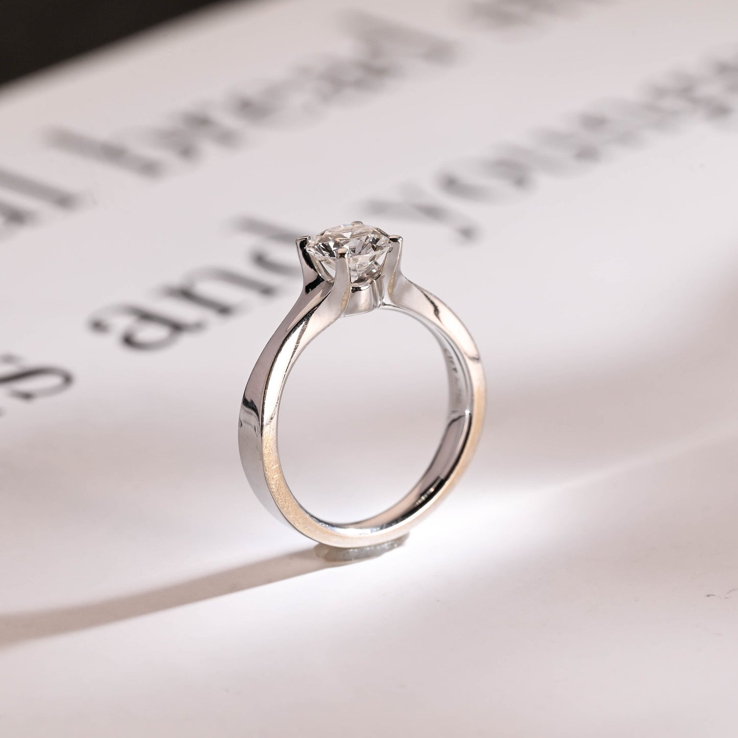 1.0 CT Round Cut Solitaire Moissanite Engagement Ring
